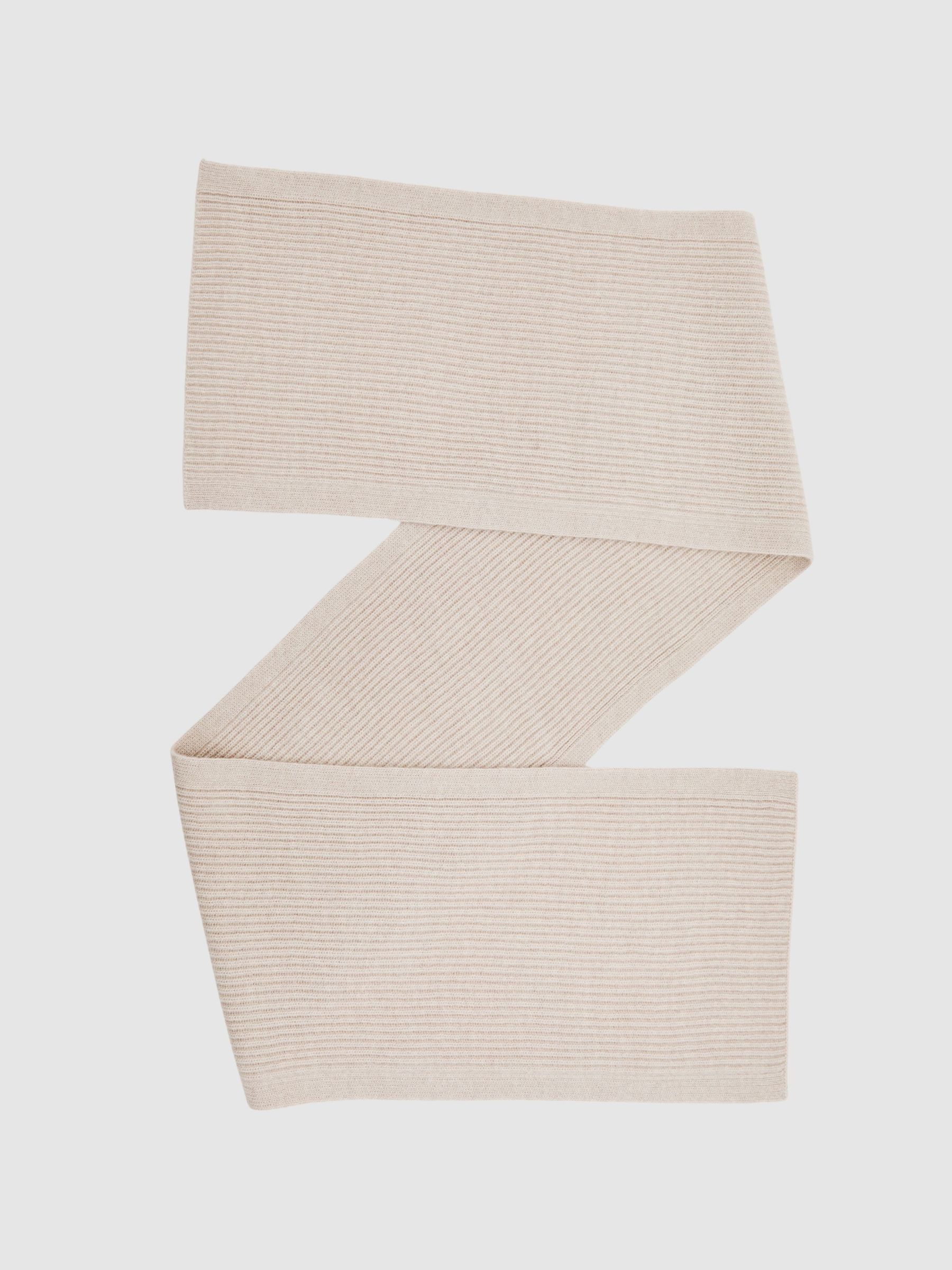 Scarf in Light Oatmeal Melange (W59003) | AED410