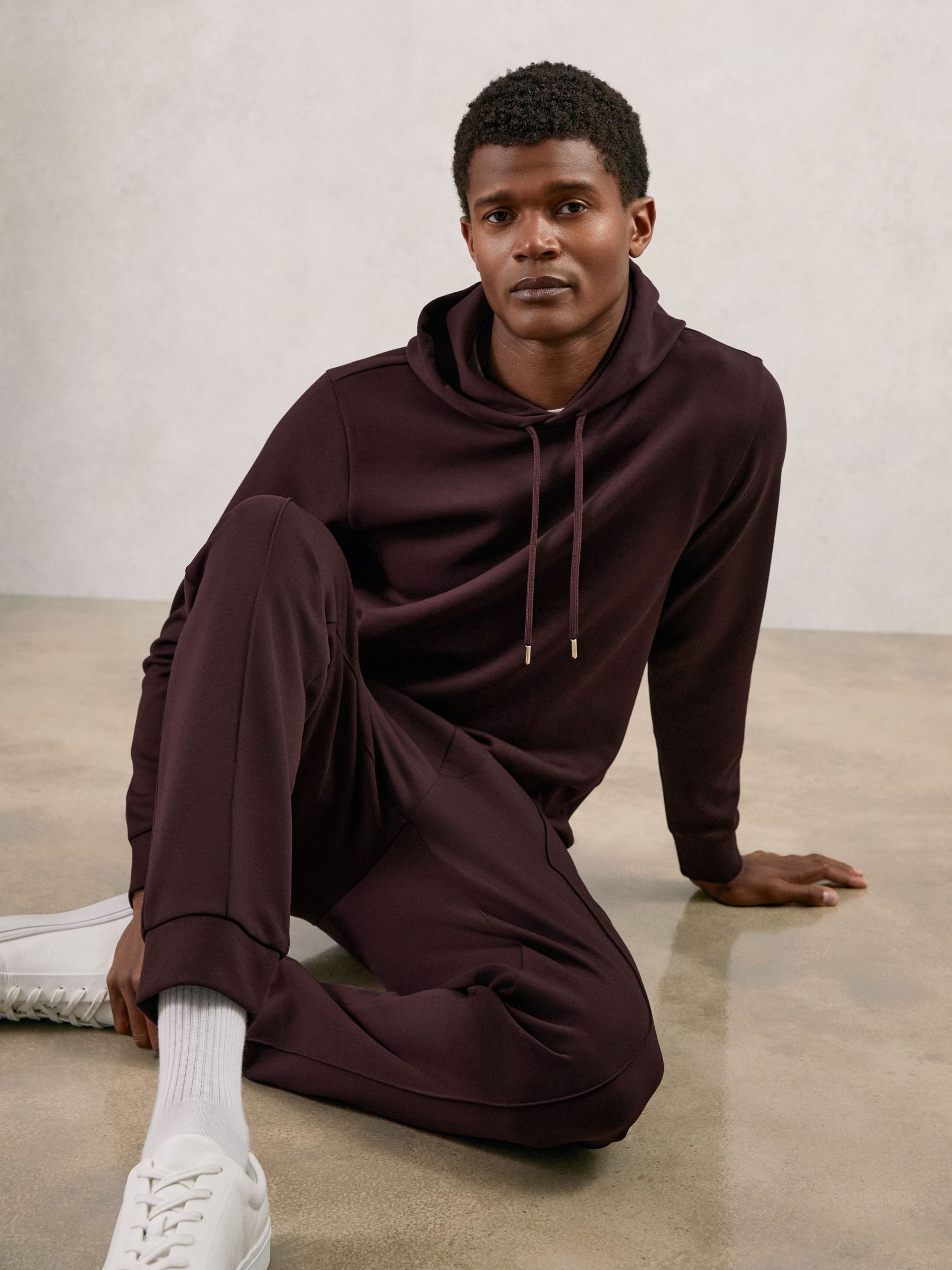 Interlock Jersey Drawstring Hoodie in Cherry Red (W59010) | 155 €