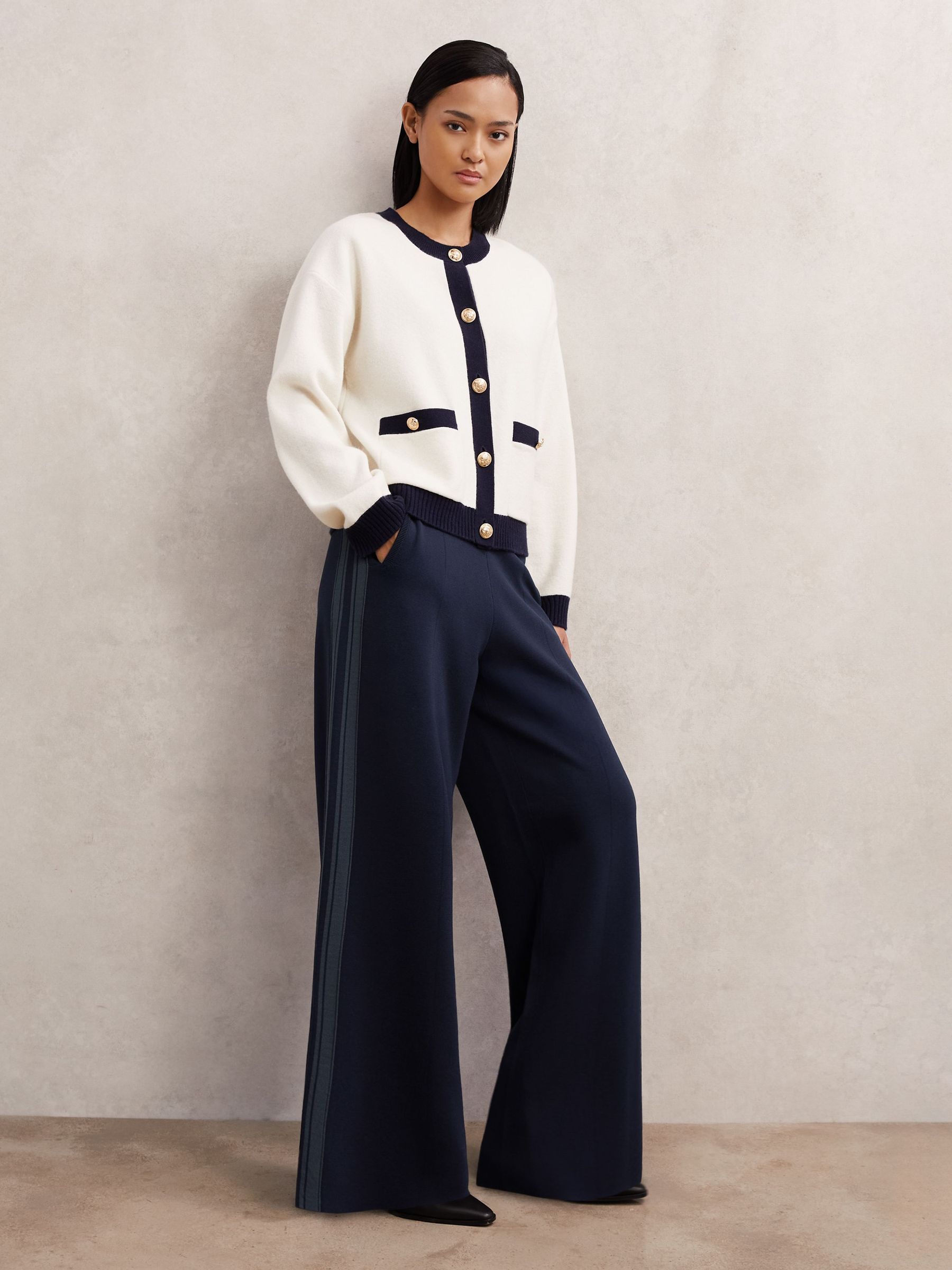 Knitted Side-Stripe Wide-Leg Trousers in Navy (W64839) | HK$2,260