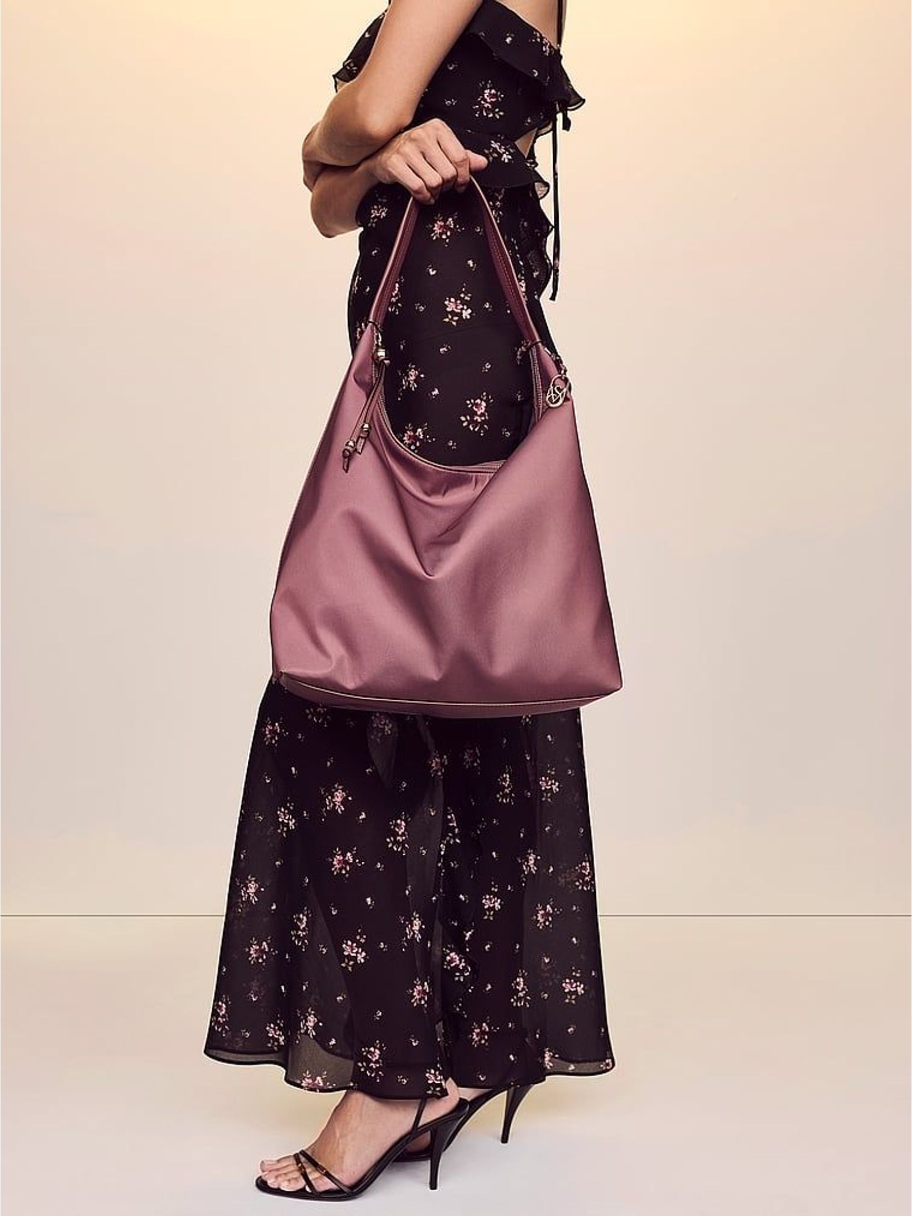 Purple Vapor Large Hobo Bag (W67131) | €108