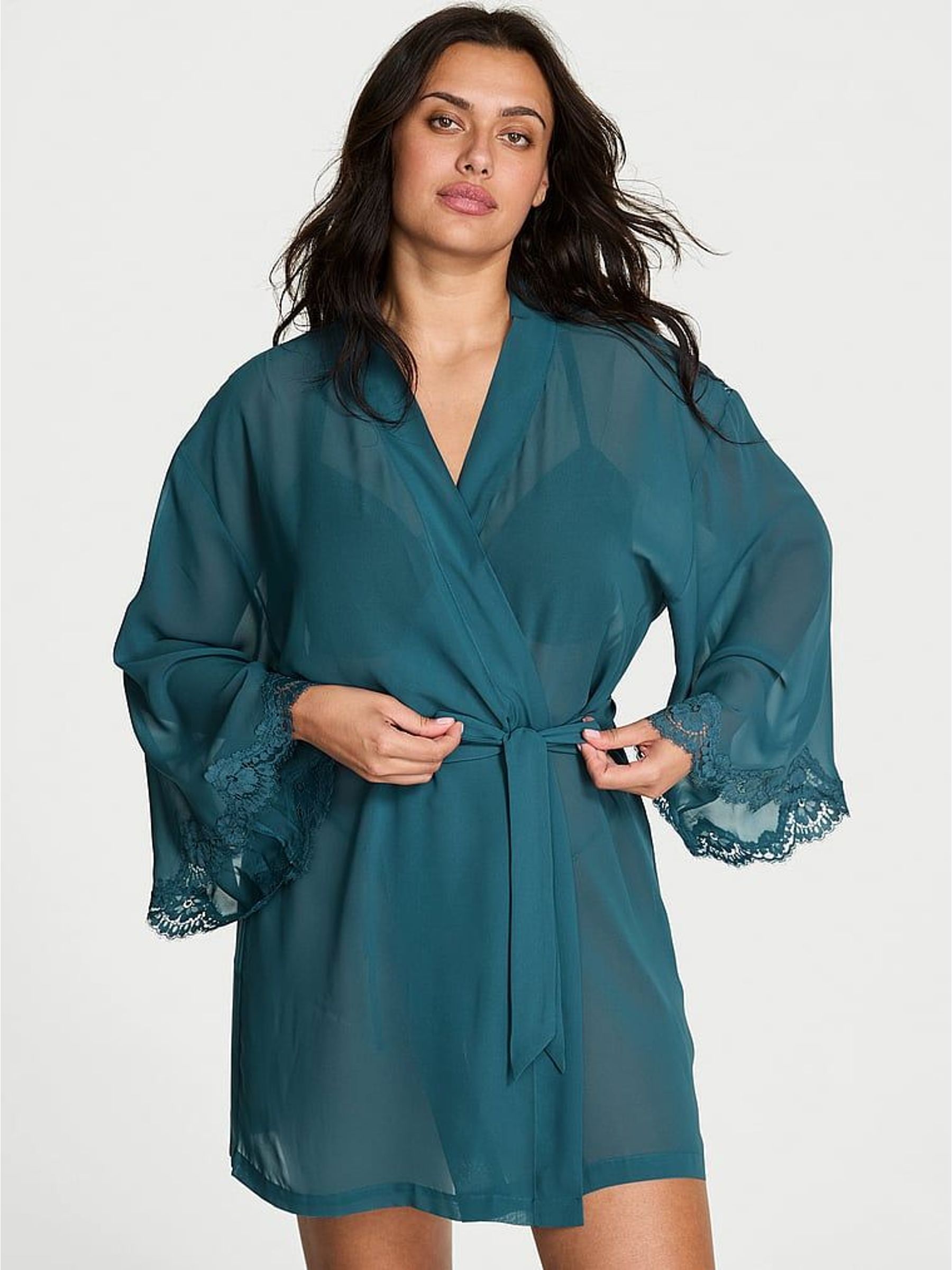 Teal Haze Blue Chiffon & Lace Short Robe (W67133) | €87