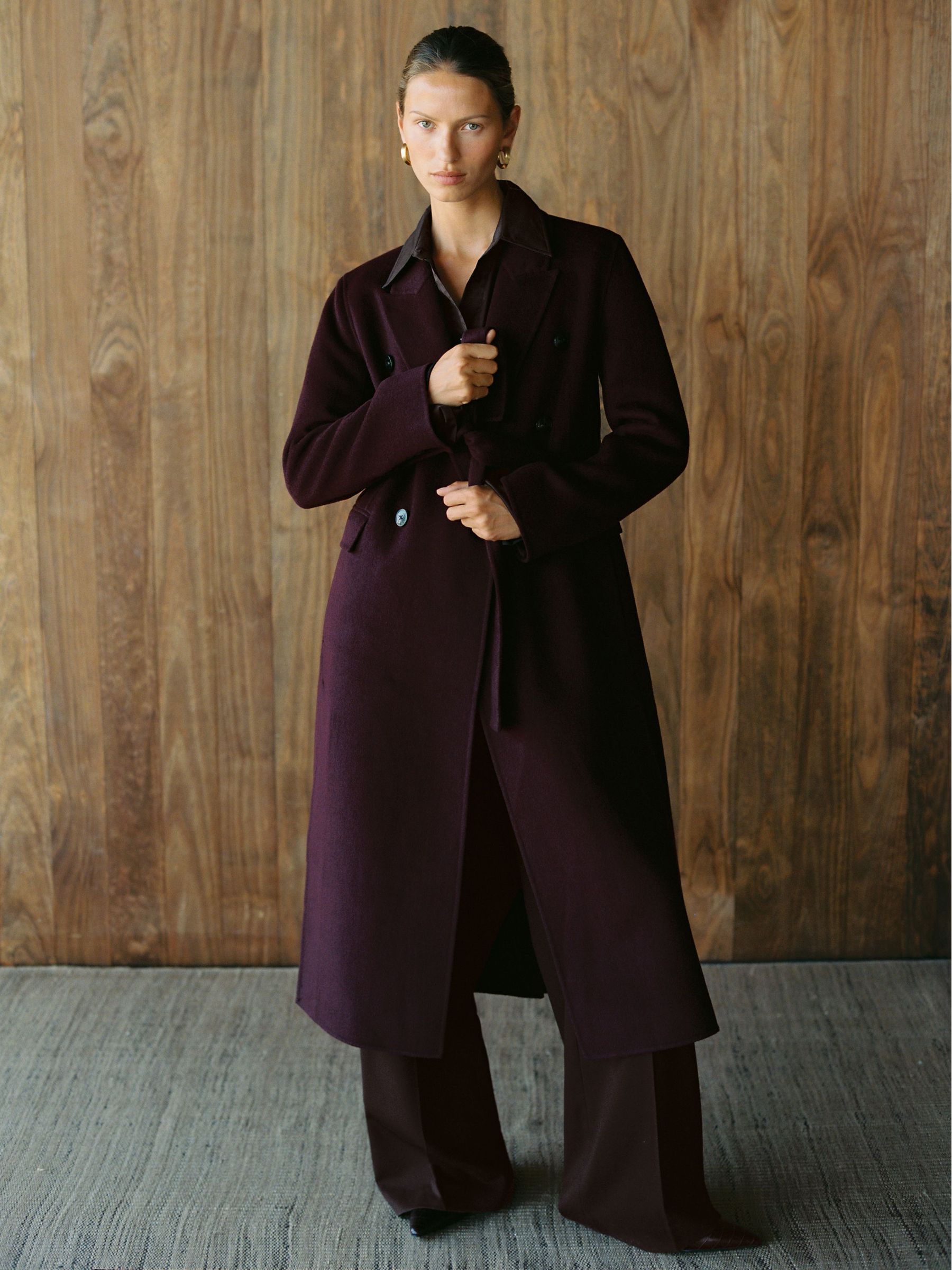 Double-Breasted Blindseam Coat Wool-Blend in Burgundy (W67665) | ₪2,010