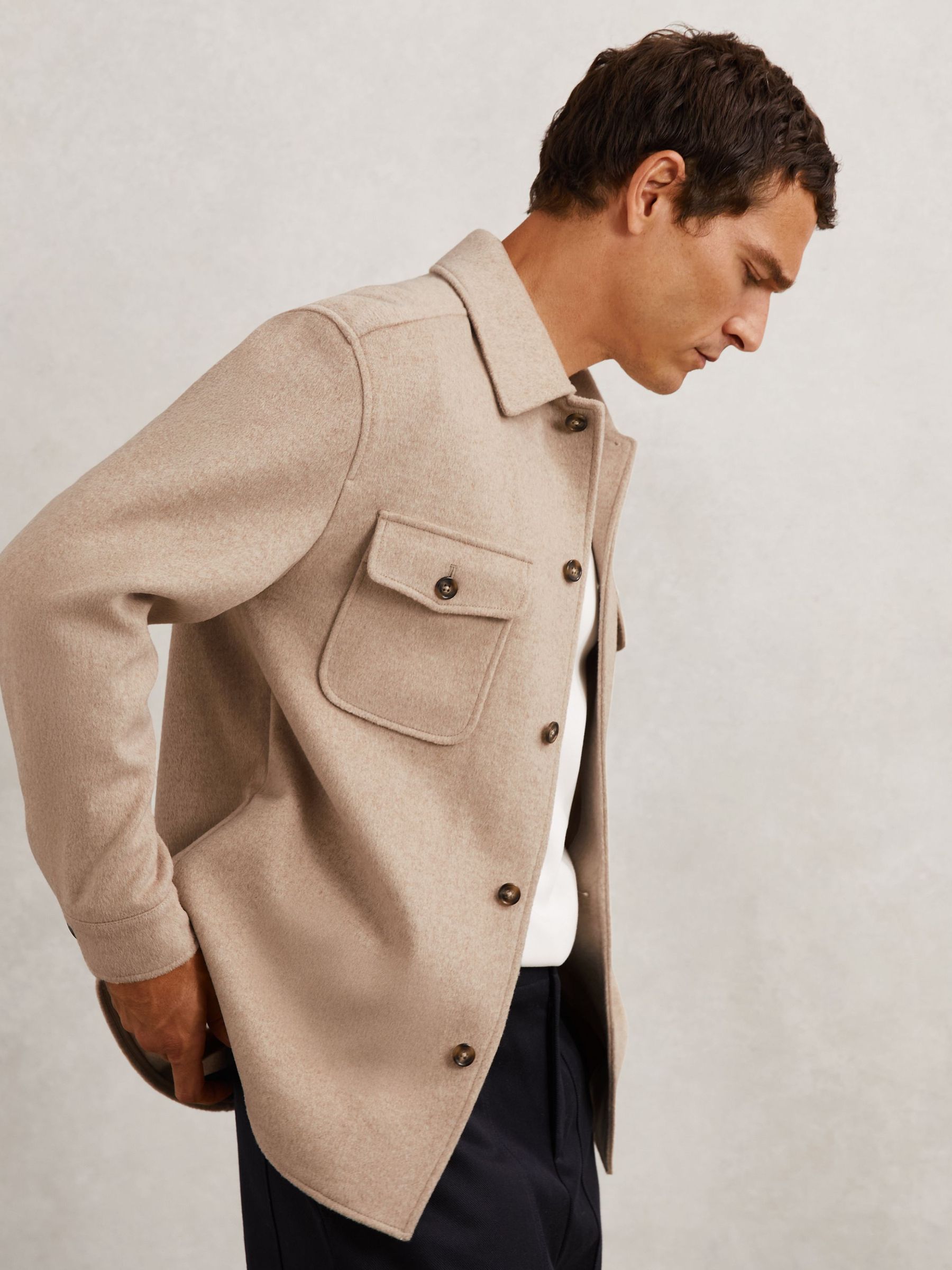 Wool-Blend Twin-Pocket Overshirt in Oatmeal Brown (W69569) | €230