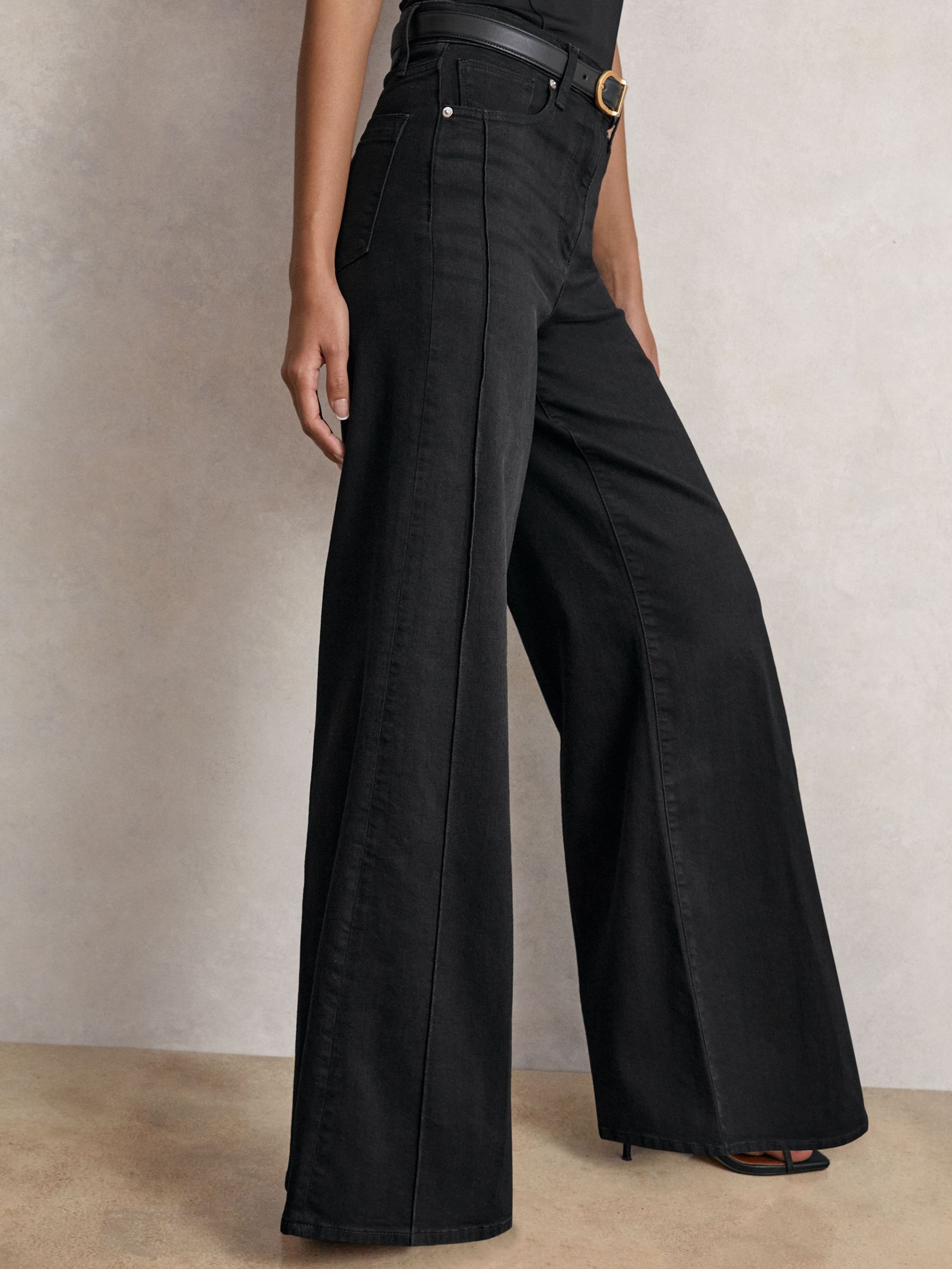 Petite Stretch-Cotton Wide-Leg Jeans in Black (W71106) | $295