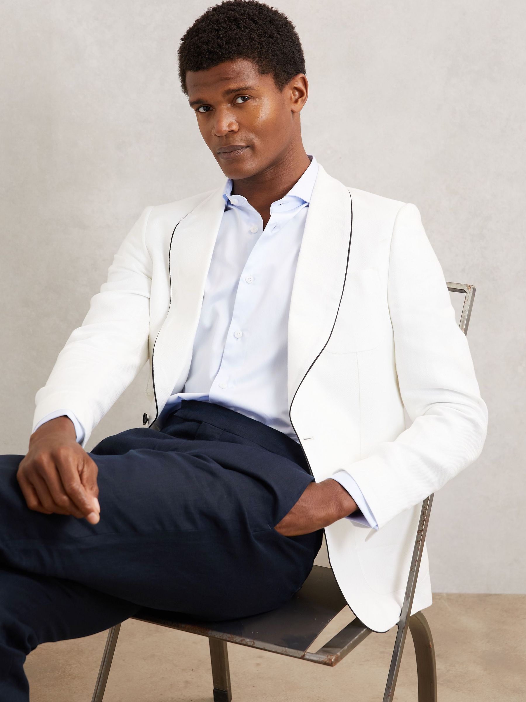 Single-Breasted Blazer with Linen in Ivory White (W74654) | €217
