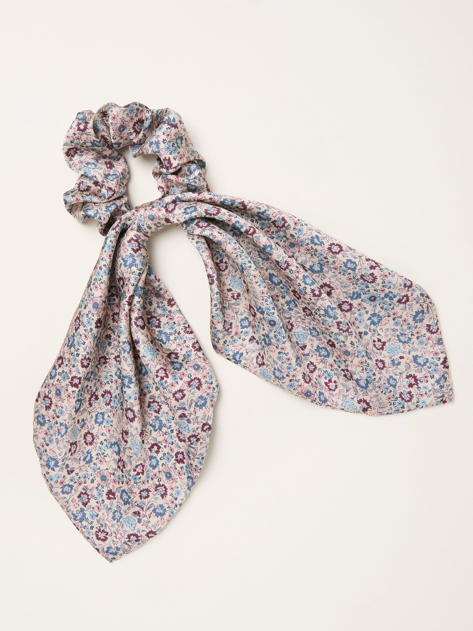 Natural Vintage Ditsy Tie Scrunchie (W75802) | €13.50