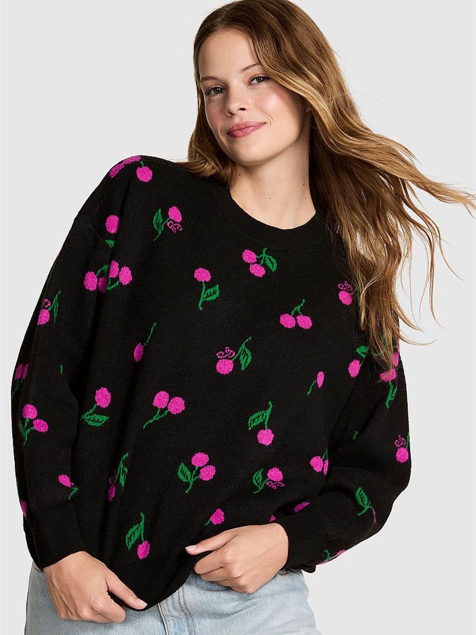 Black Cherry Print Oversized Sweatshirt (W79243) | €77