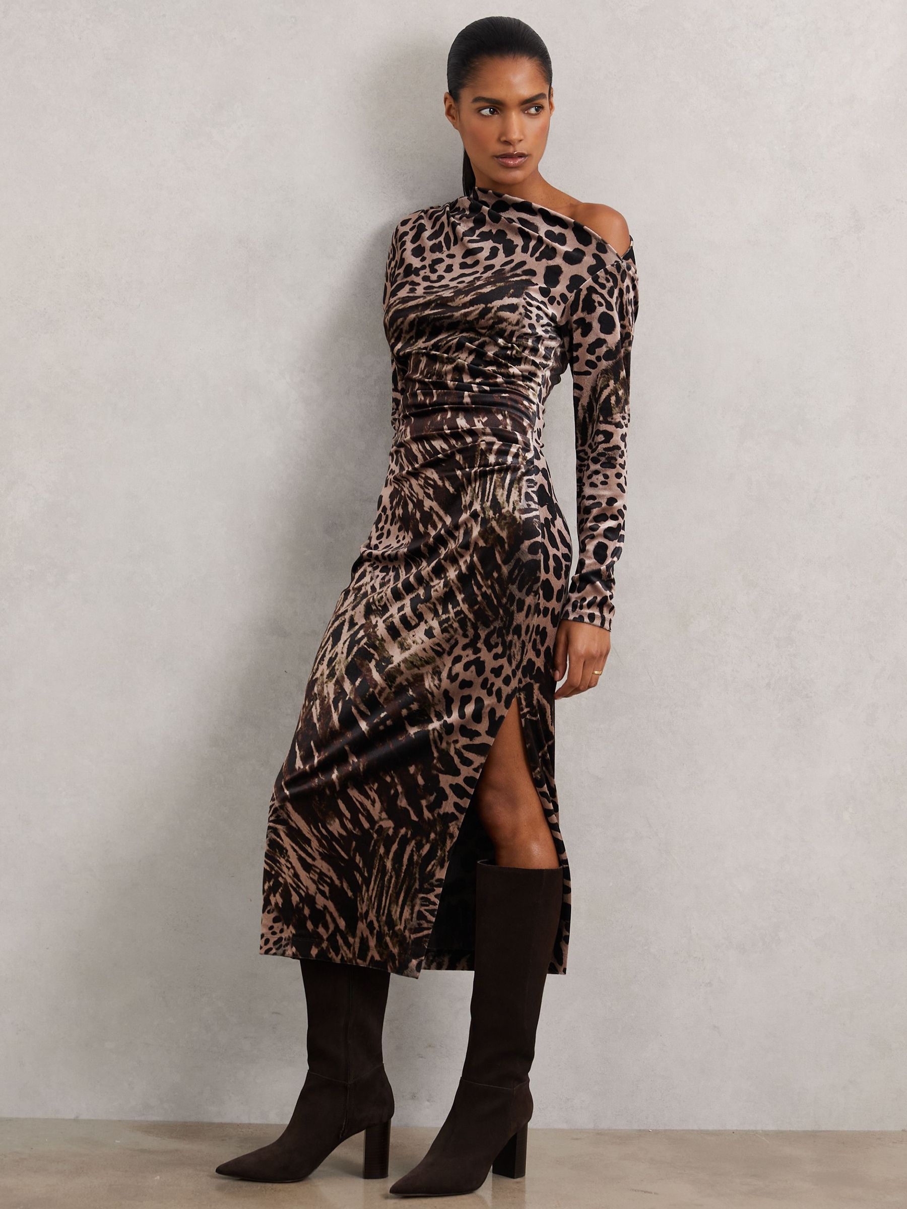 Petite Velvet Leopard-Print Midi Dress in Black/Brown (W87198) | €220