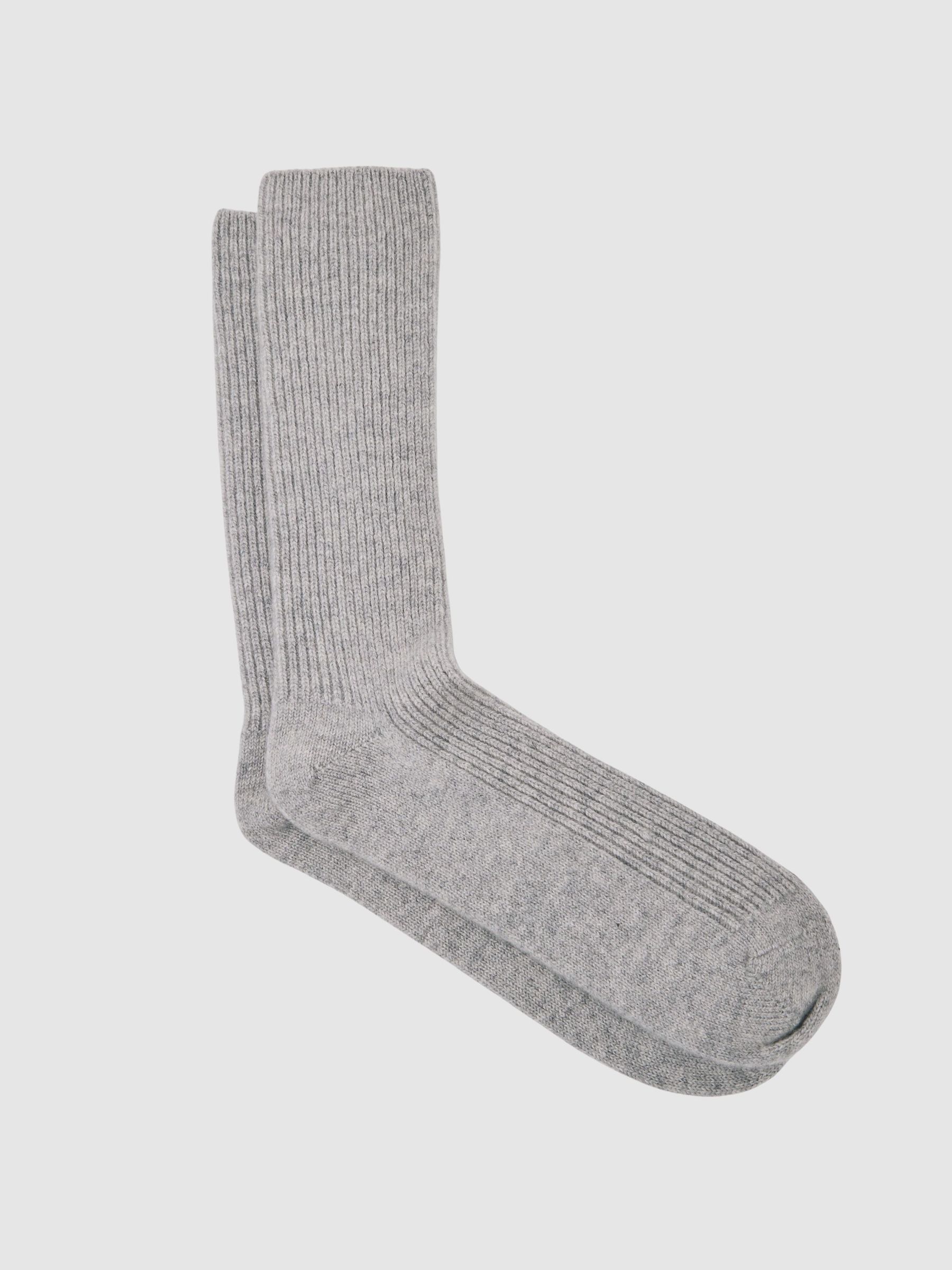 Atelier 100% Cashmere Rib-Knit Socks in Soft Grey (W91508) | $135