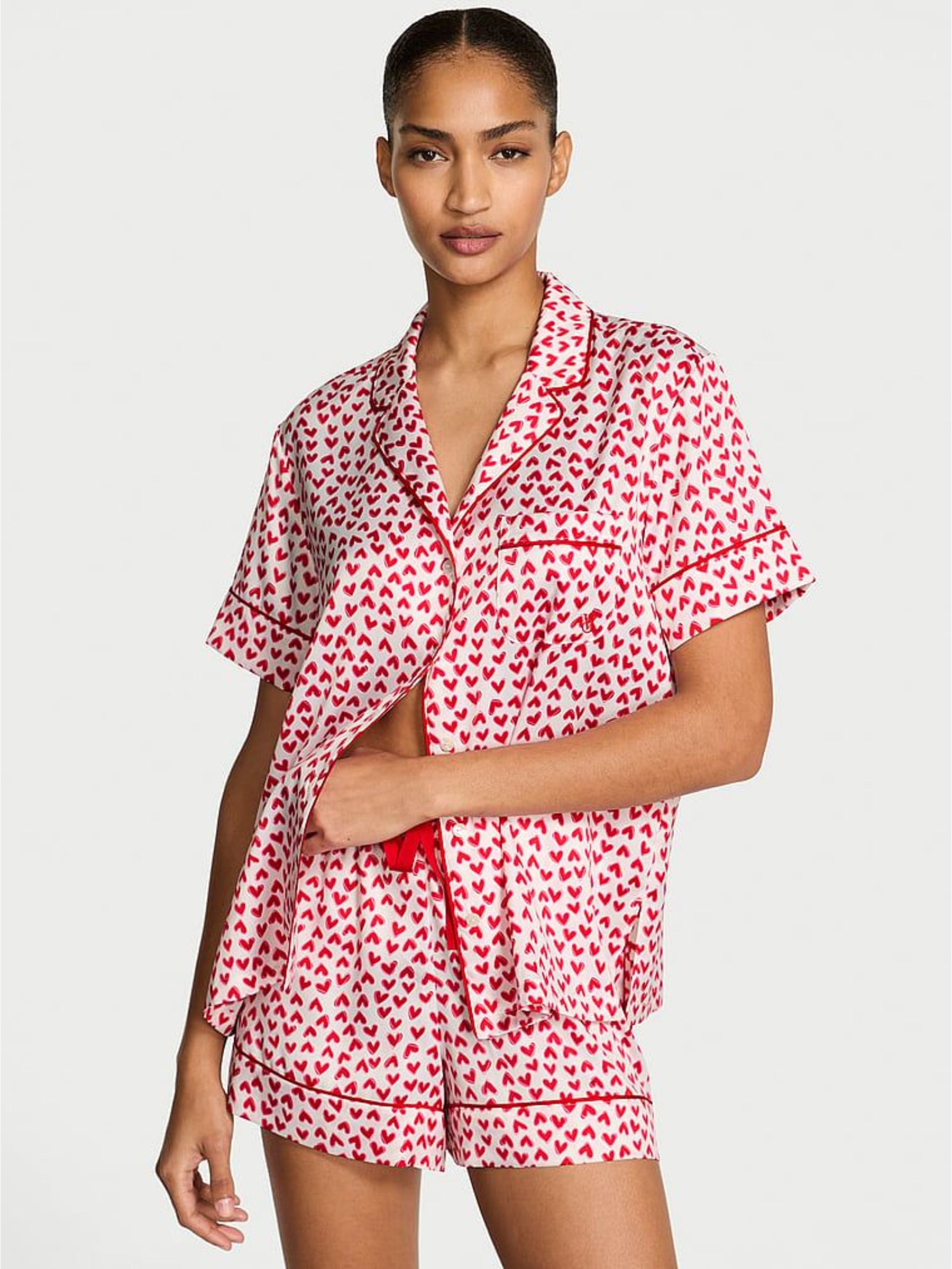 Coconut White and Lipstick Red Scattered Hearts Satin Short Pyjamas Set (W98049) | €87