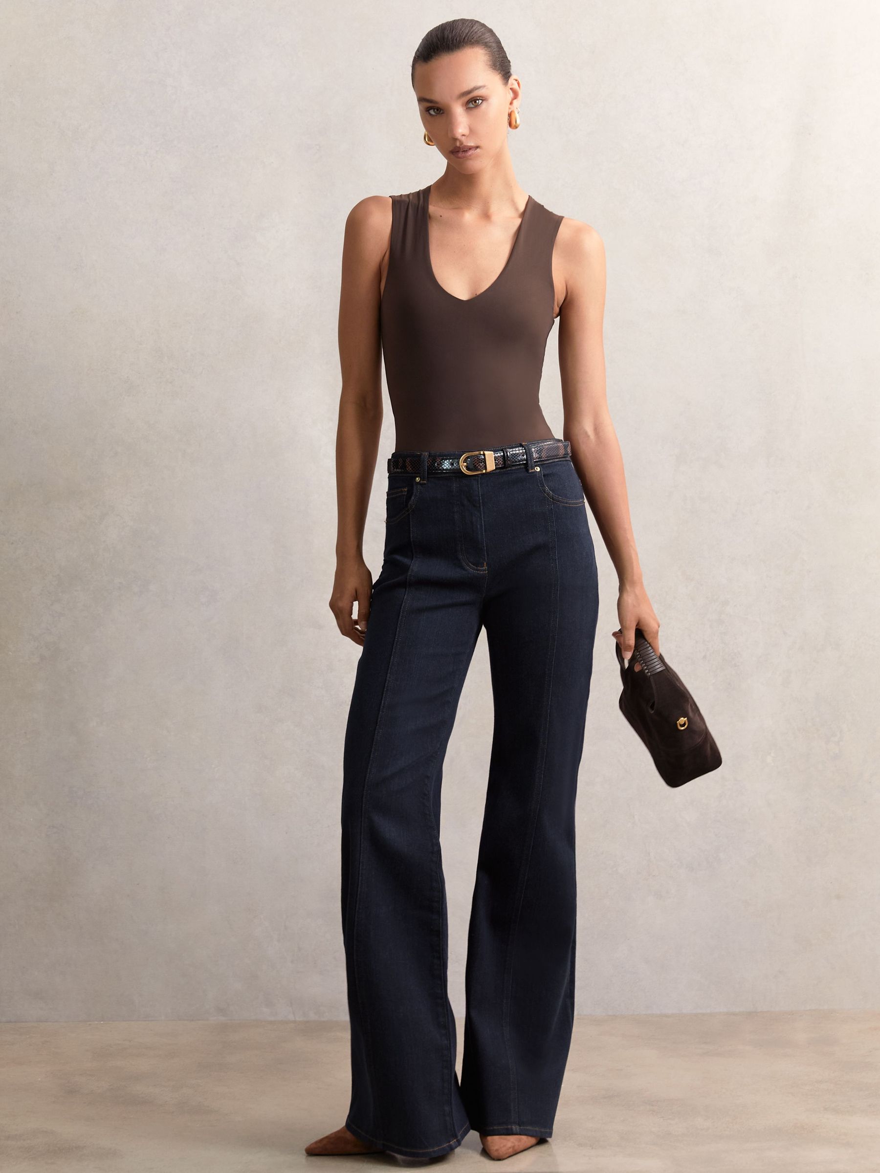 Petite Flared Seam-Detail Jeans in Indigo (Y01928) | €195