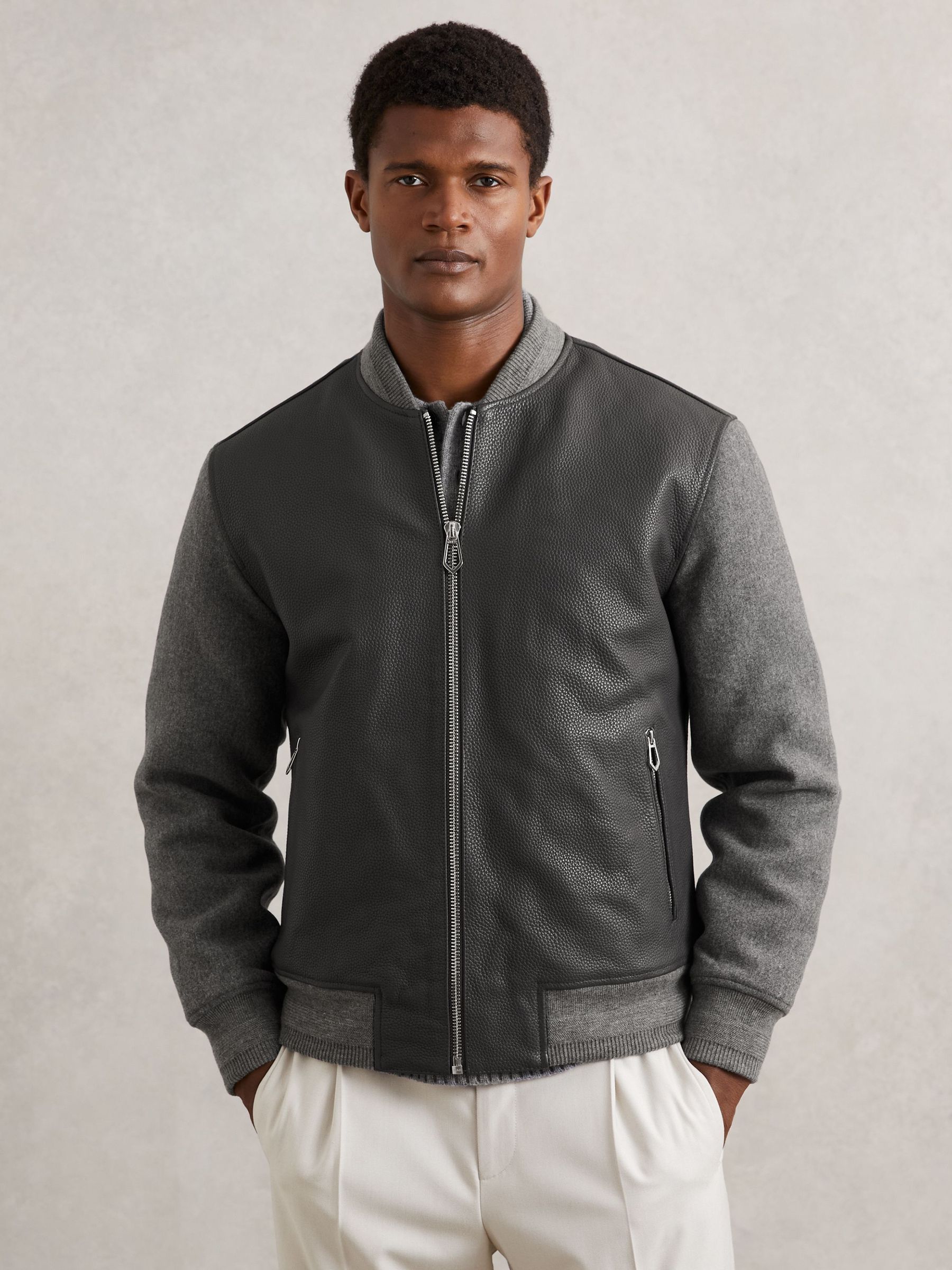 Leather Contrast-Sleeve Bomber Jacket in Grey (Y06910) | €580
