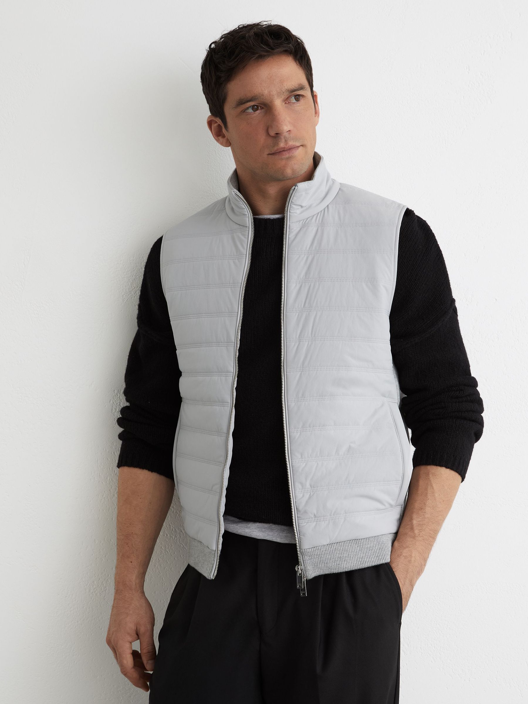 Gilet in Soft Grey (Y12394) | HK$1,790