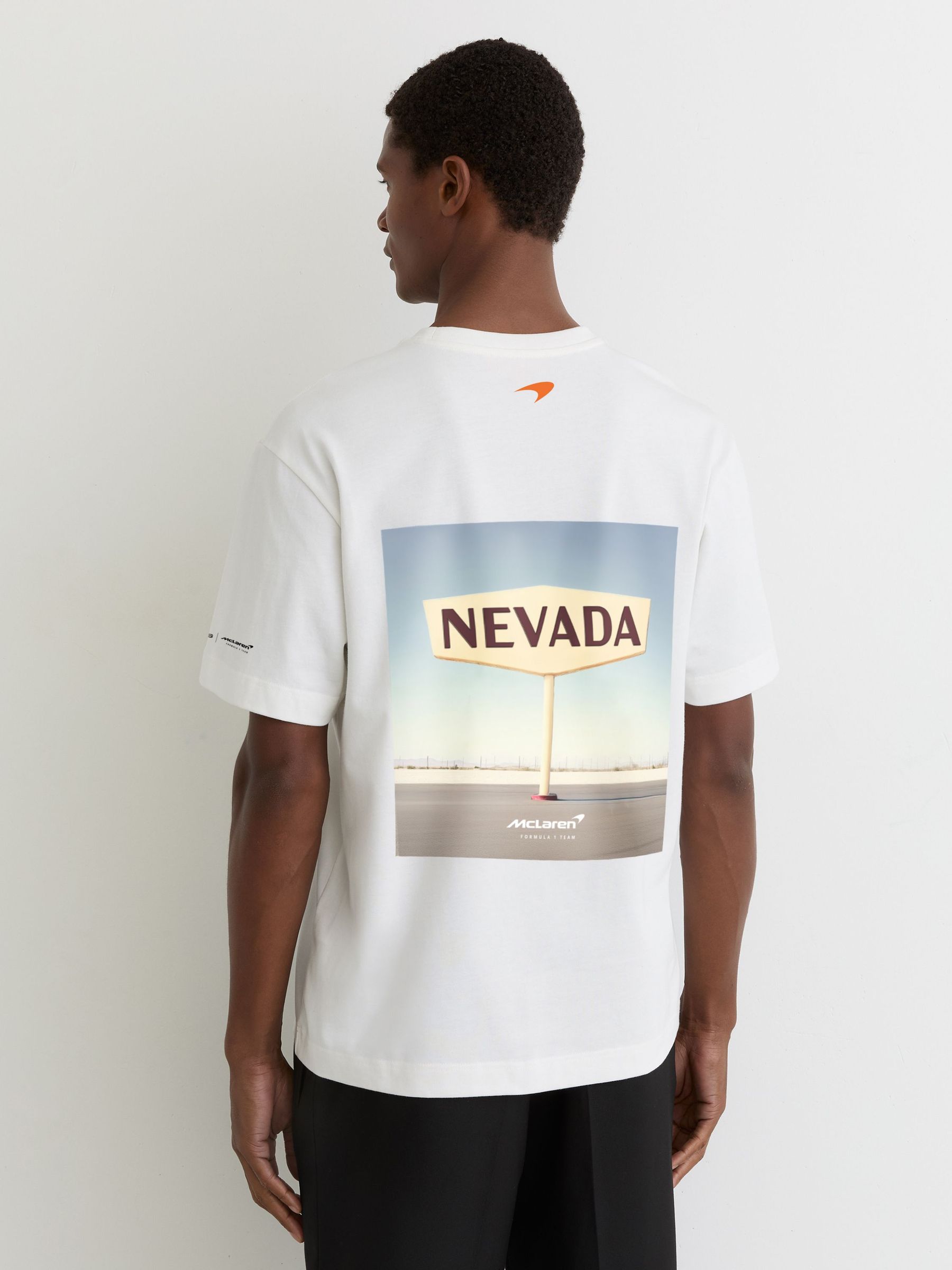 McLaren F1 Team Las Vegas T-Shirt Unisex Fit in White (Y25107) | $120