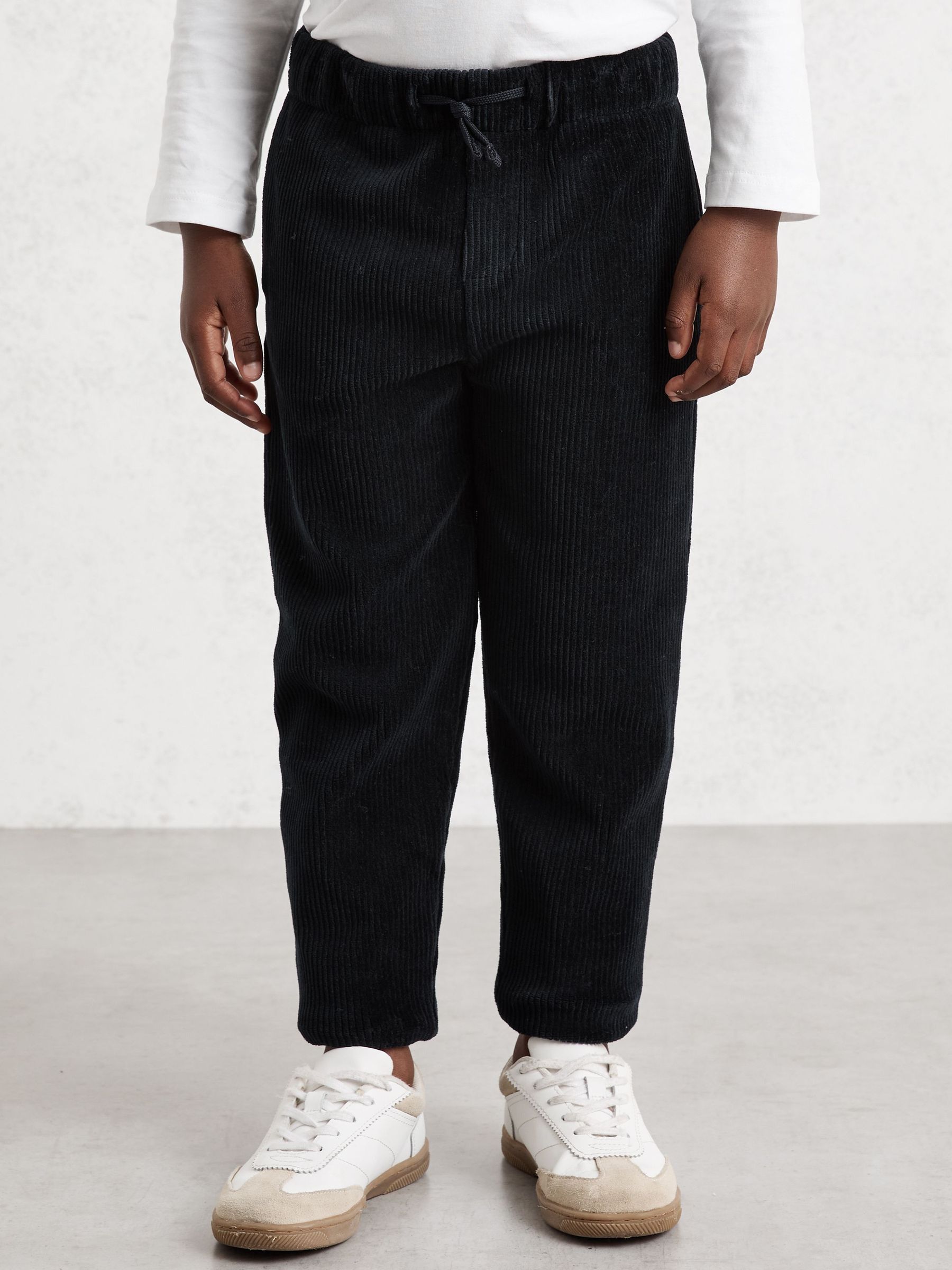 Joggers in Navy (Y25148) | ₪225