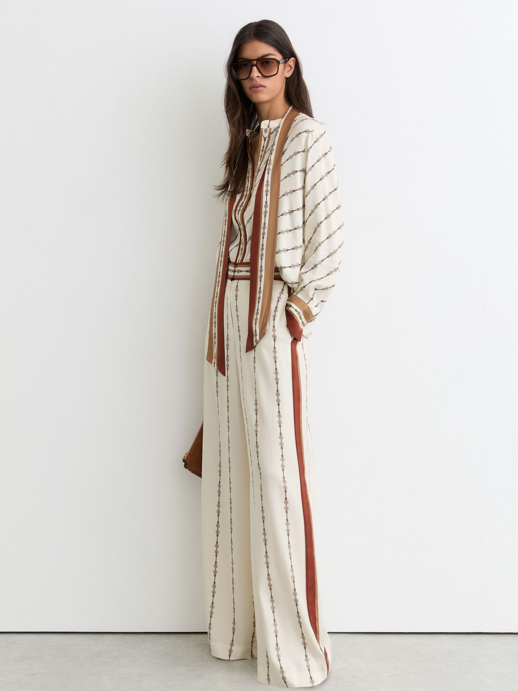 Chain-Print Wide-Leg Trousers in Ivory (Y26214) | €220