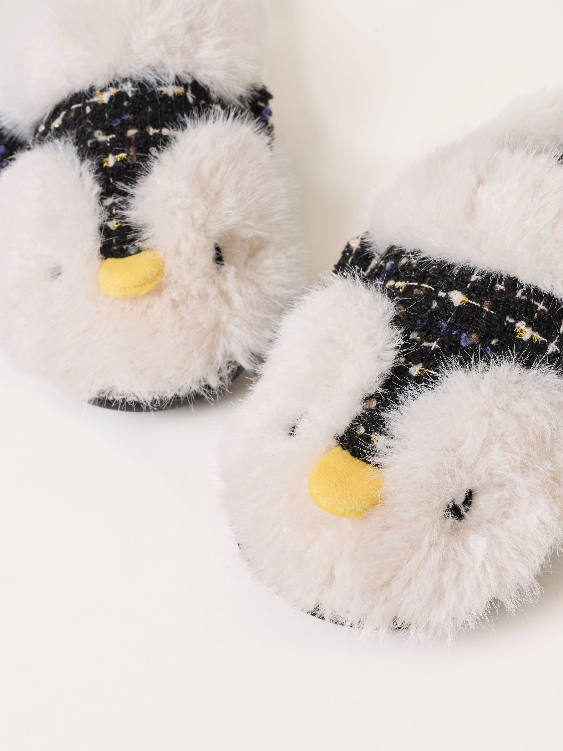 Black Penguin - Mule Slipper