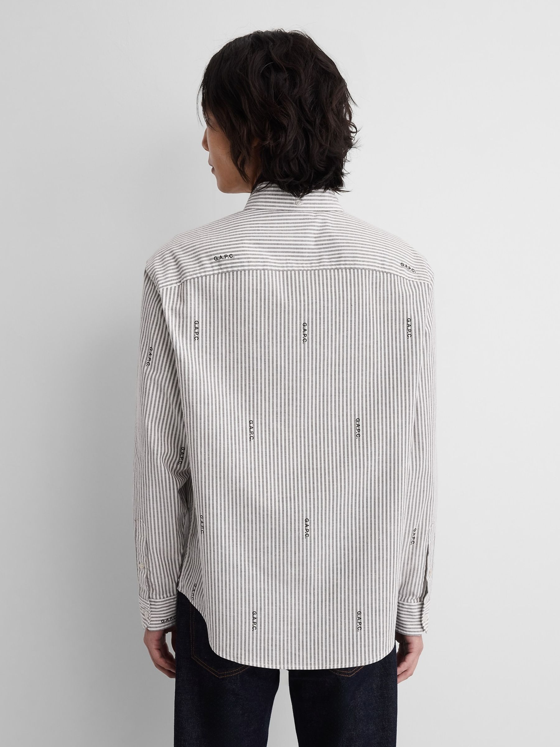 Gap x A.P.C. Grey Stripe Relaxed Logo Oxford Shirt - Image 2 of 7 Gap x A.P.C. Grey Stripe Relaxed Logo Oxford Shirt - Image 2 of 7