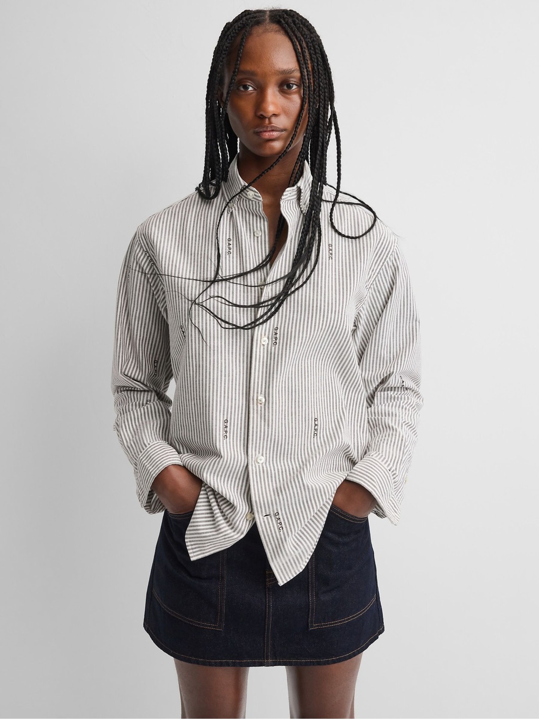 Gap x A.P.C. Grey Stripe Relaxed Logo Oxford Shirt - Image 4 of 7