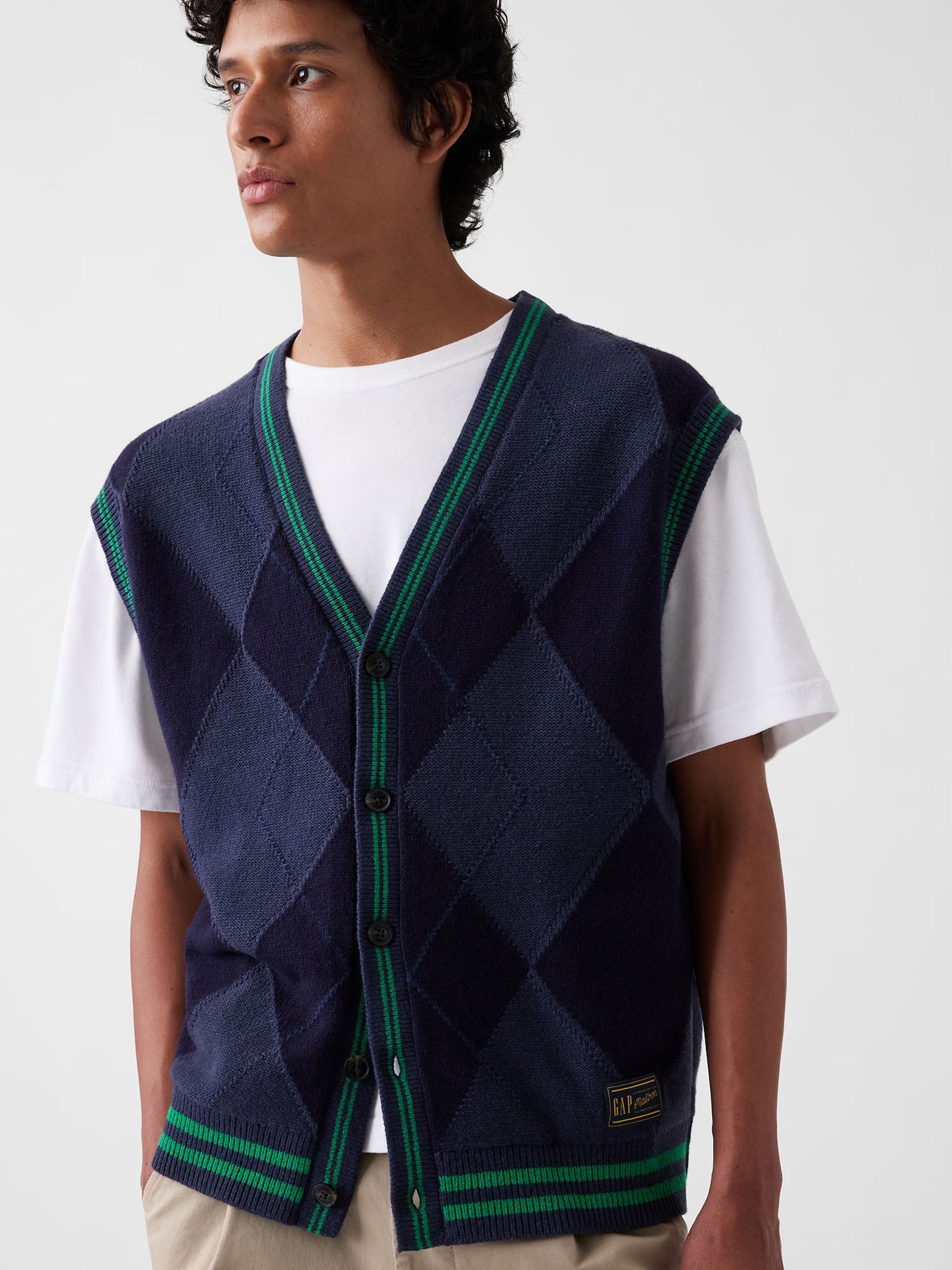 Gap x Malbon Navy Oversized Argyle Sweater Vest - Image 4 of 8
