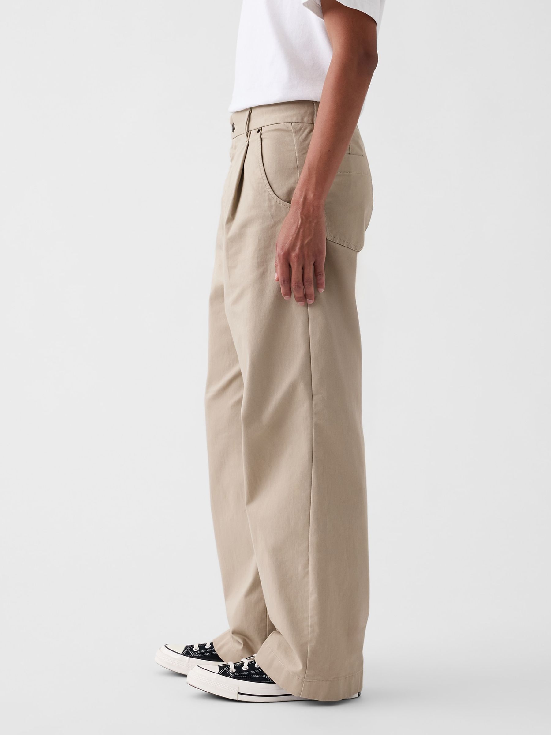 Gap x Malbon Beige Pleated Baggy Chinos - Image 4 of 11