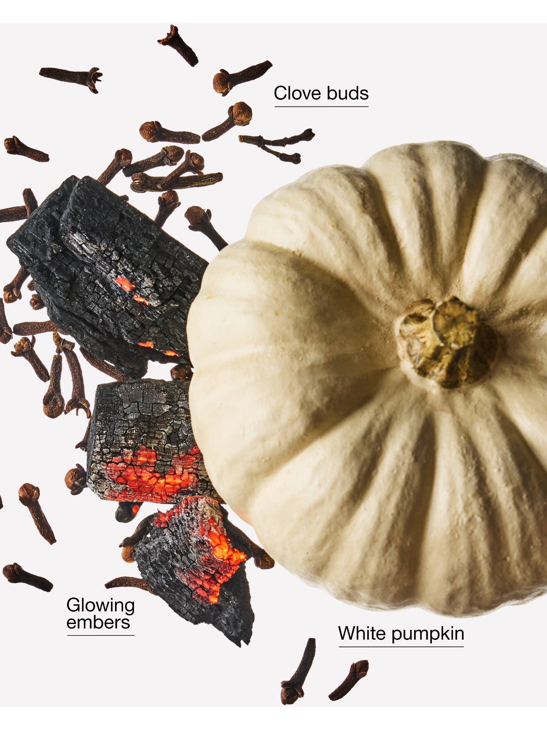 Pumpkin Bonfire 3-Wick Candle 411g - Image 3 of 4