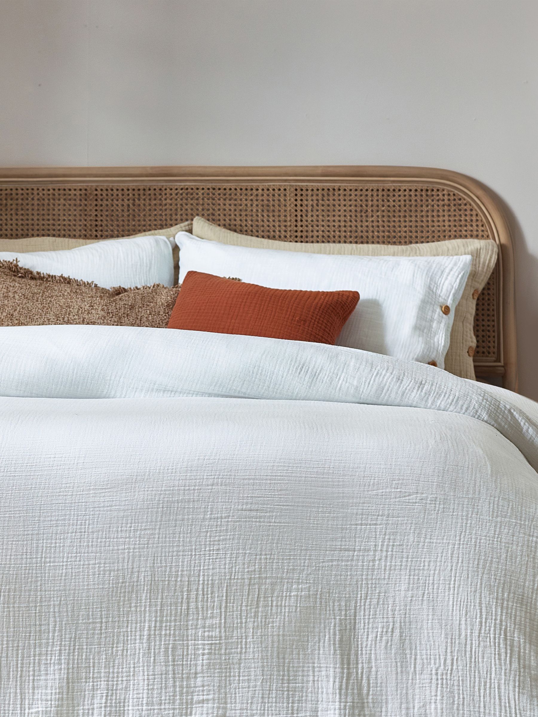 Yard White Lark Muslin 100% Cotton Duvet Cover Set - Image 2 of 4