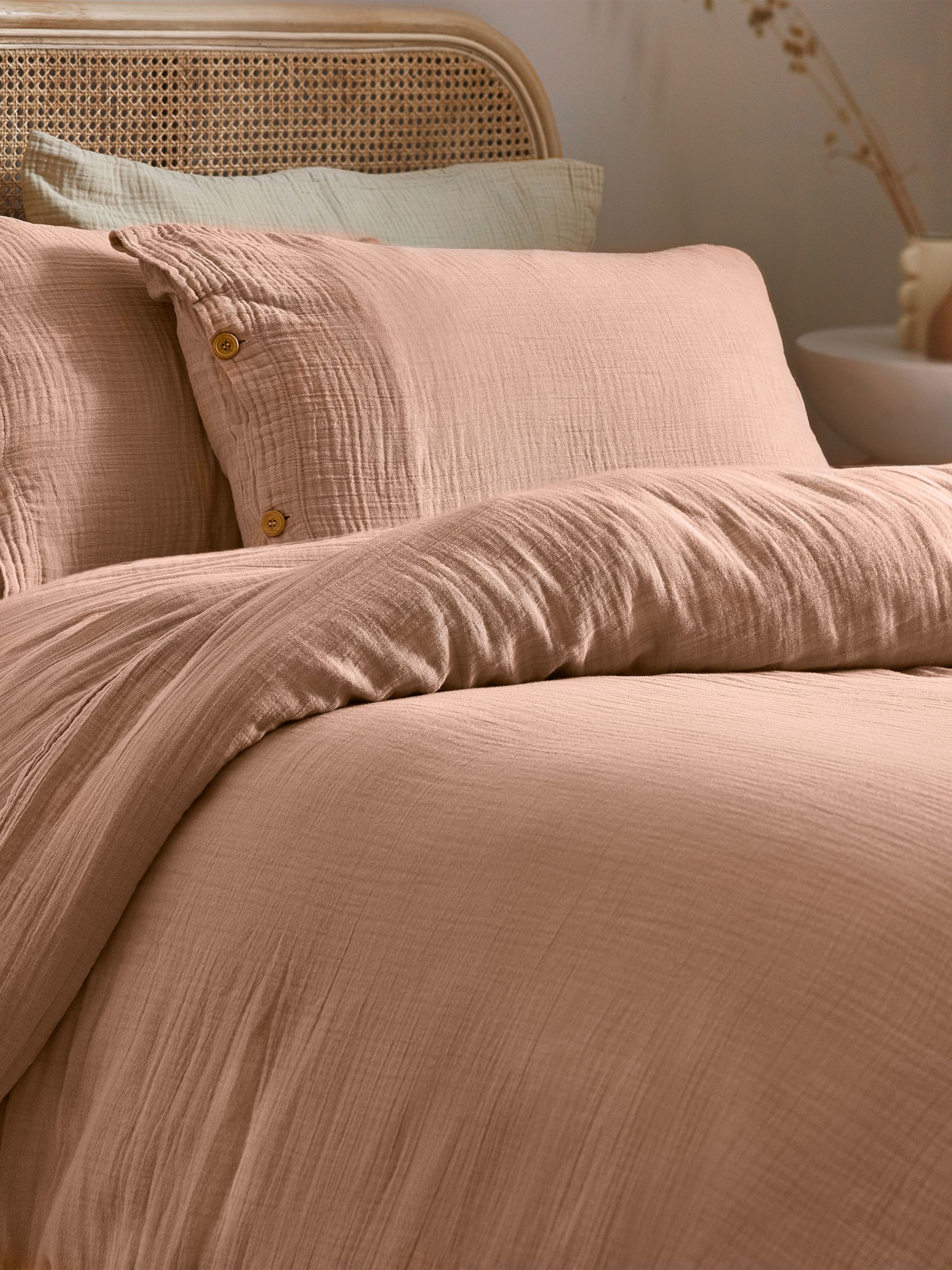 Yard Pink Clay Lark Muslin 100% Cotton Duvet Cover and Pillowcase Set - Image 2 of 4