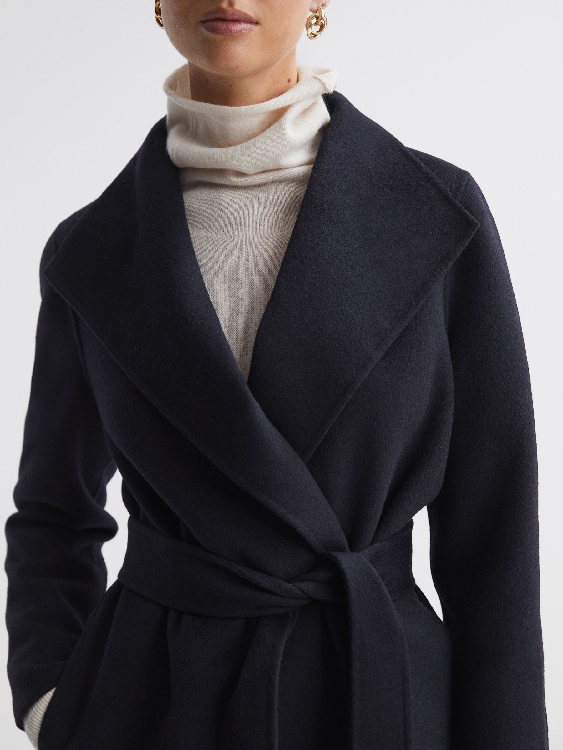 Double Breasted Wool Blindseam Coat in Navy - Image 4 of 5