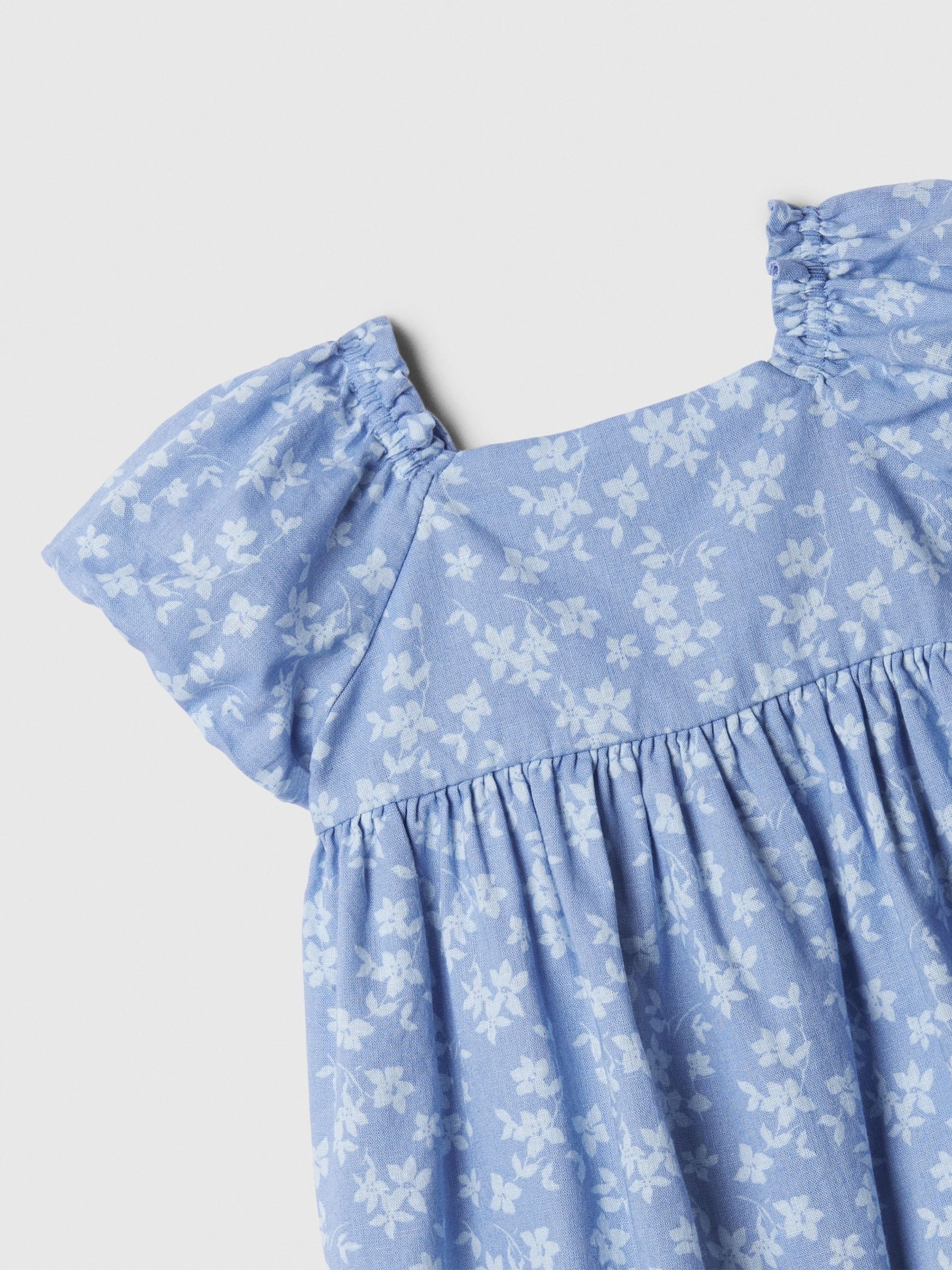 Blue Linen Blend Baby Floral Puff Sleeve Top and Shorts Set (Newborn-24mths) - Image 3 of 4
