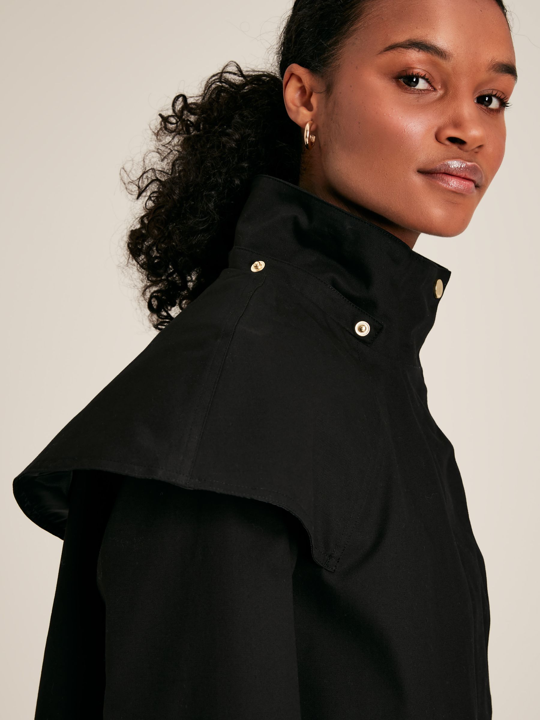 Edinburgh Black Premium Waterproof Hooded Raincoat - Image 5 of 11