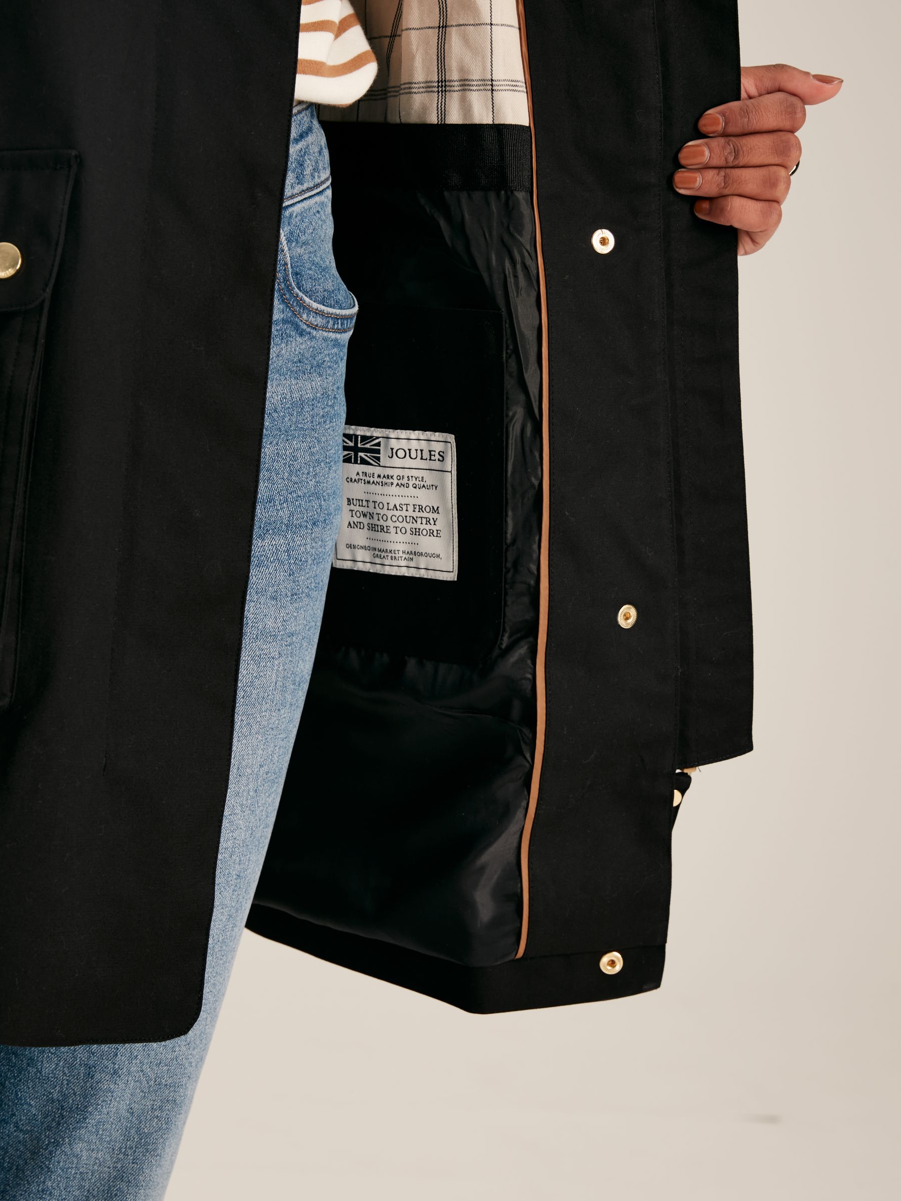 Edinburgh Black Premium Waterproof Hooded Raincoat - Image 6 of 11