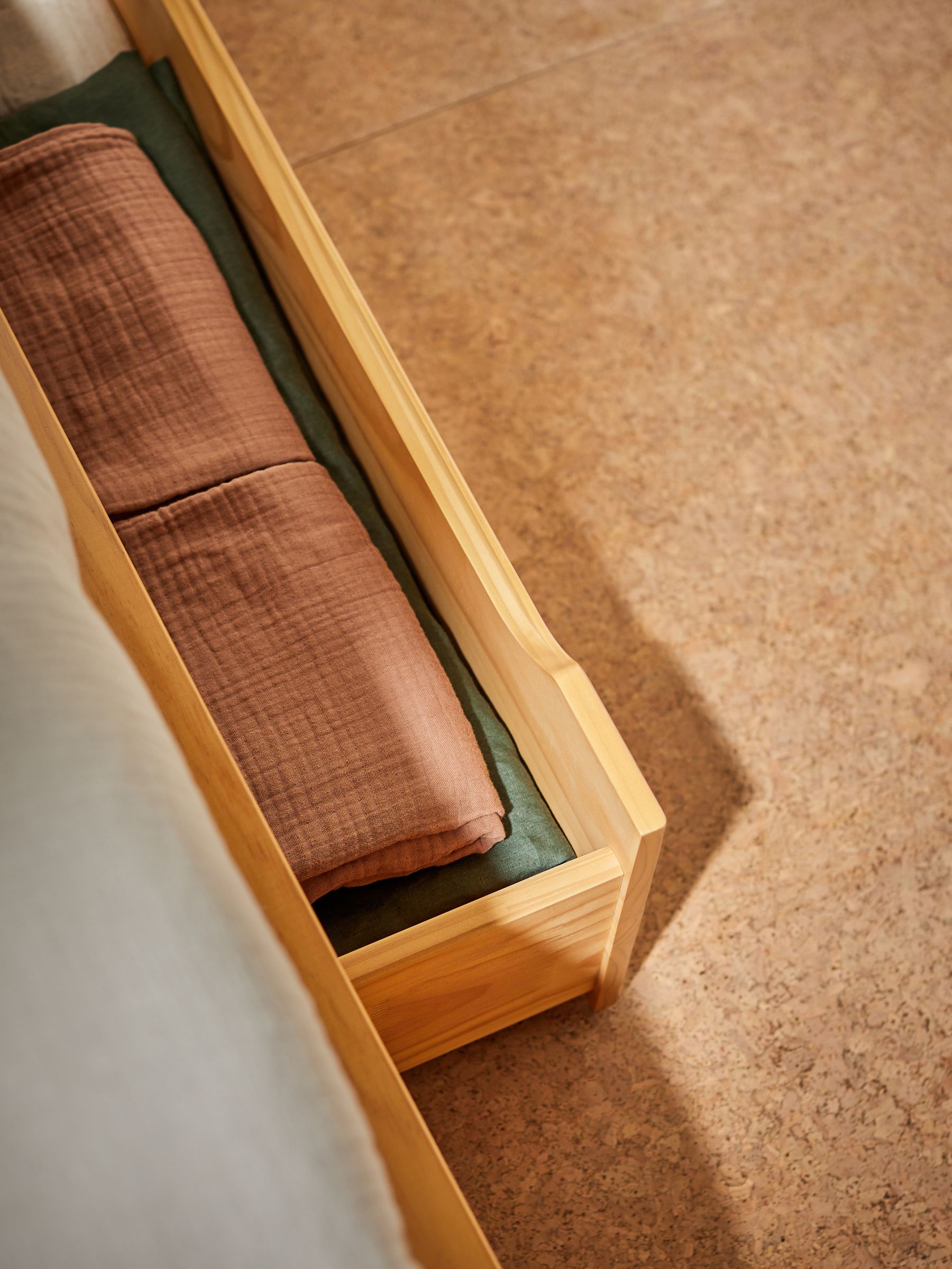 Kano Platform Storage Bed in Oak - Image 3 of 4