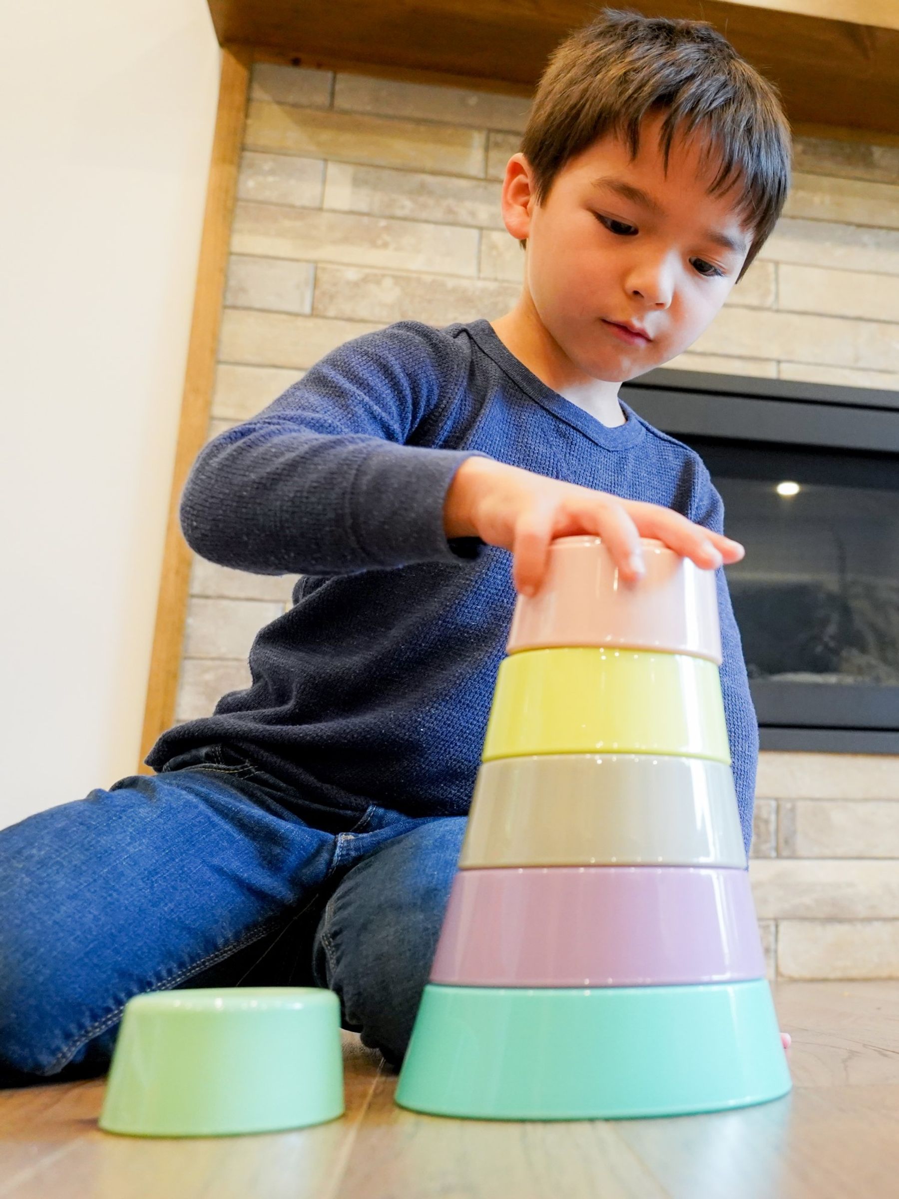 Melii Stacking Containers with Silicone Lids - Image 1 of 10