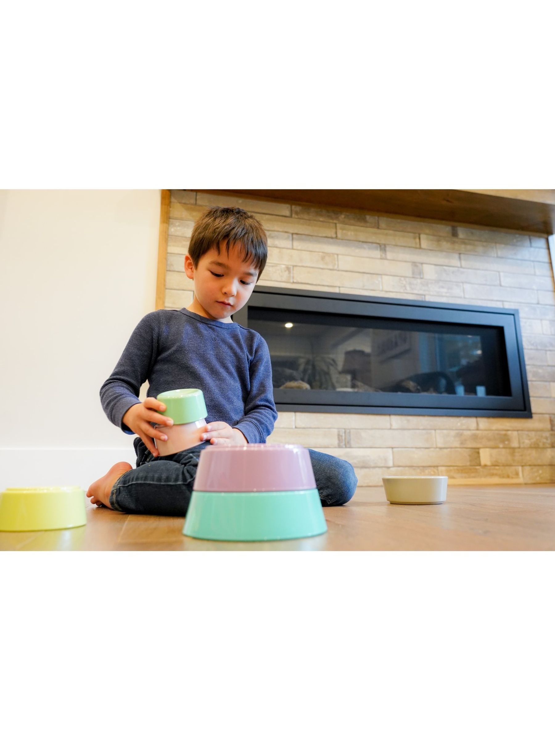 Melii Stacking Containers with Silicone Lids - Image 2 of 10