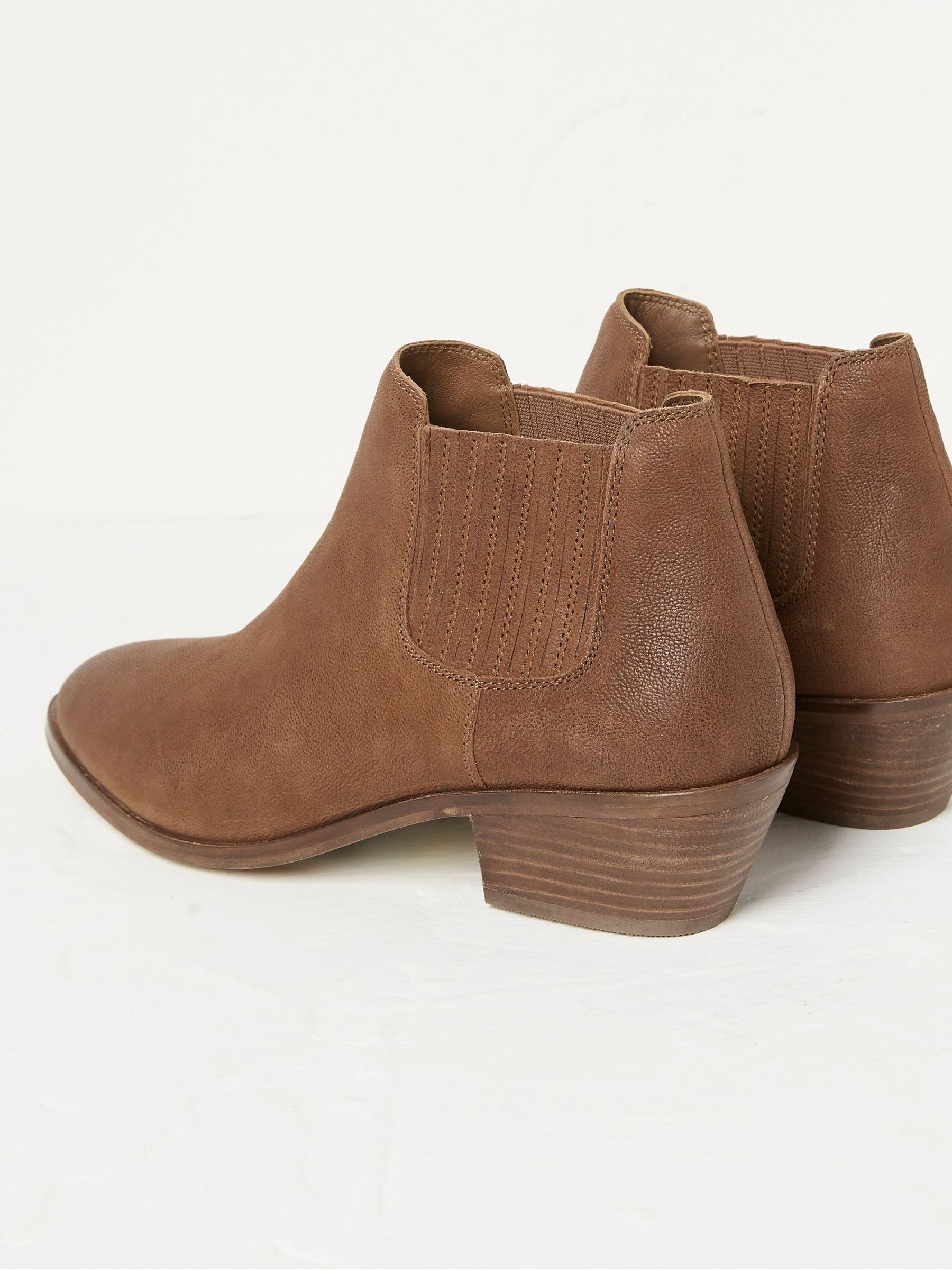 Brown Western Ankle Boots - Image 3 of 4