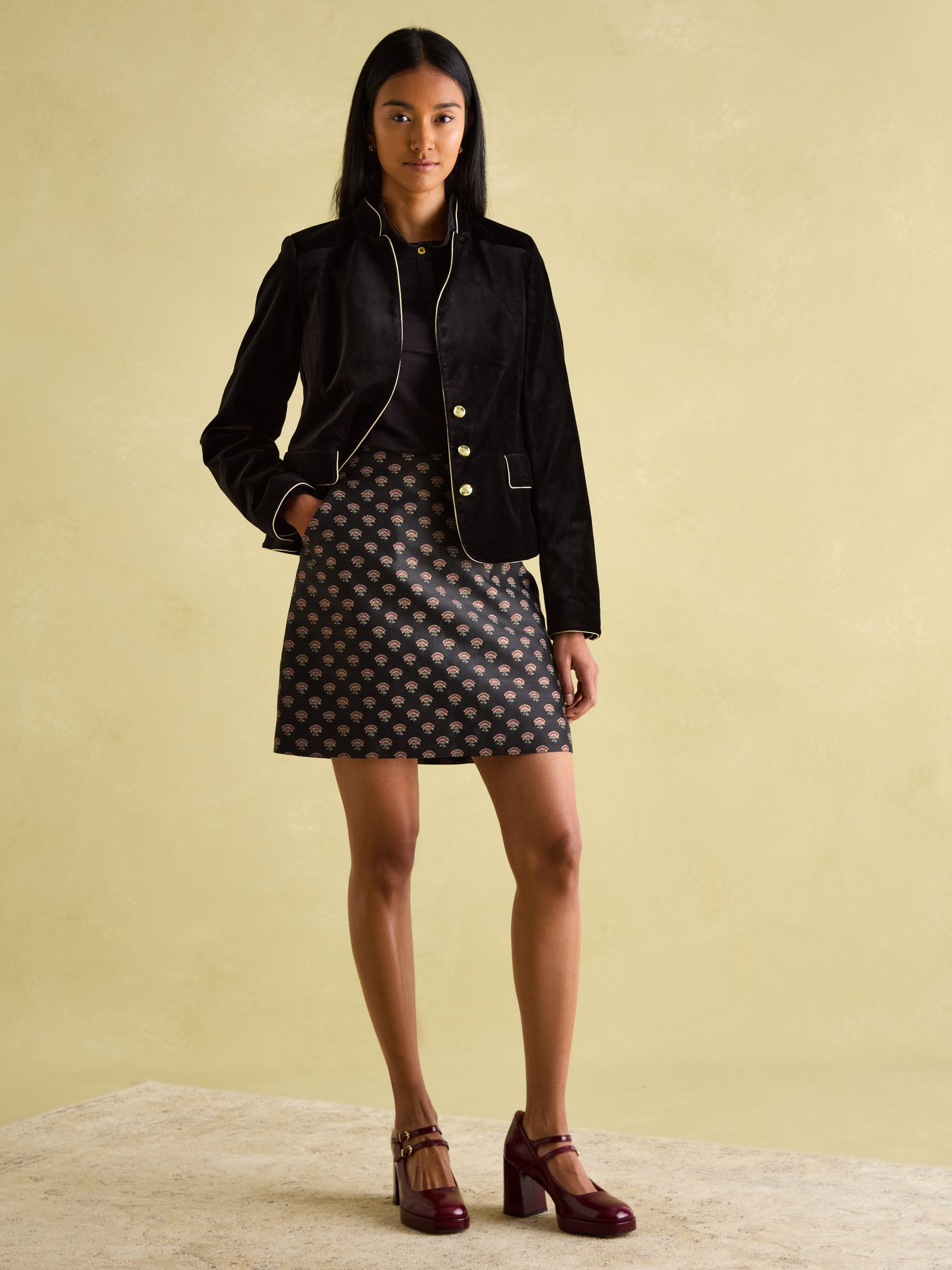 Hollington Black Velvet Band Jacket - Image 3 of 8