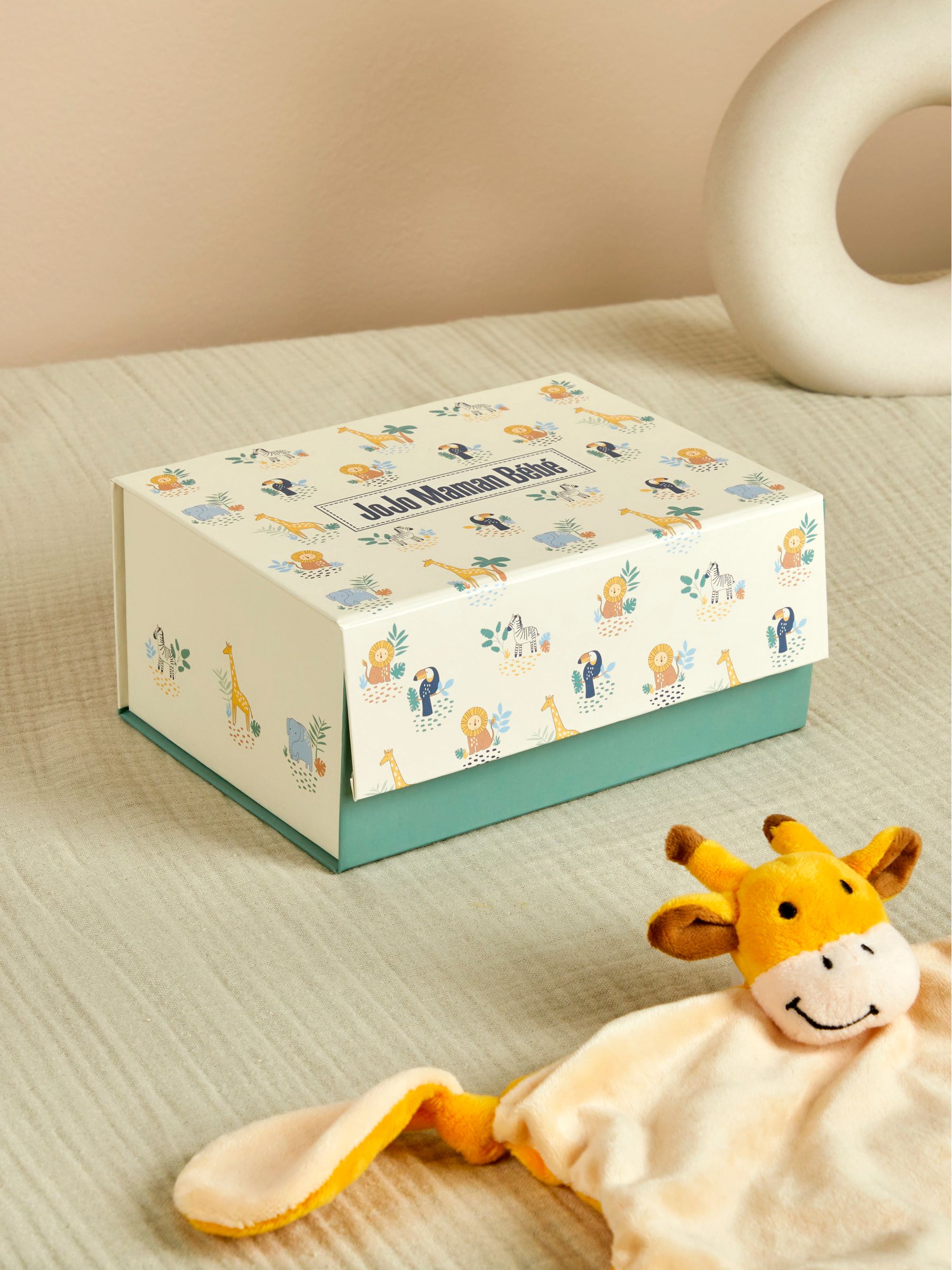 Safari Small Gift Box - Image 1 of 4