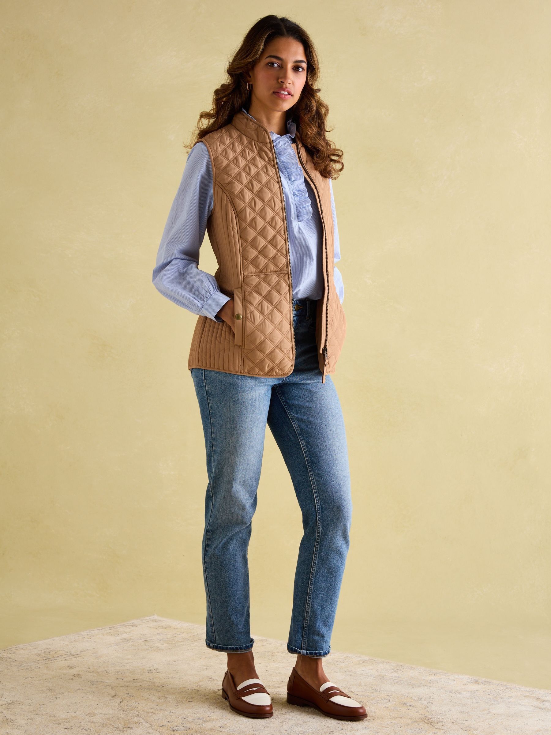 Minx Tan Showerproof Diamond Quilted Gilet - Image 3 of 6