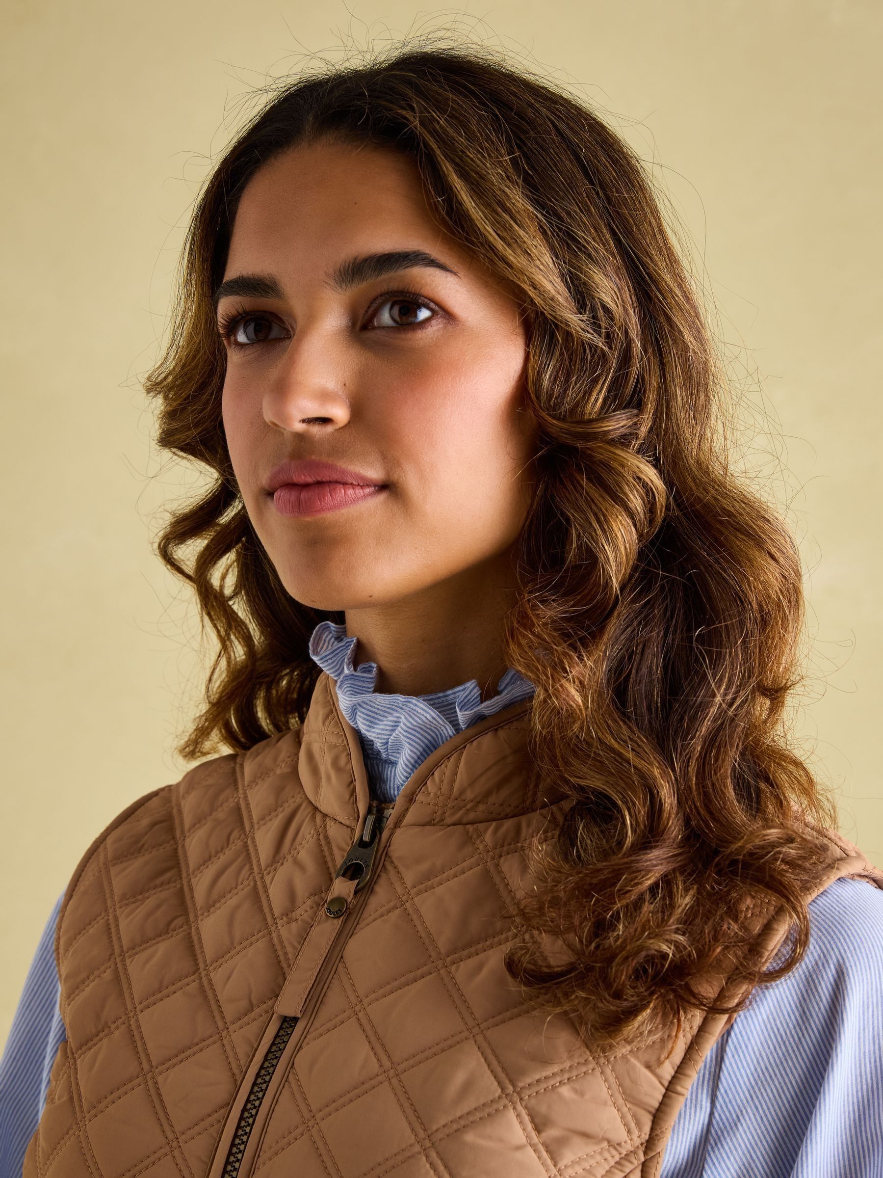 Minx Tan Showerproof Diamond Quilted Gilet - Image 4 of 6