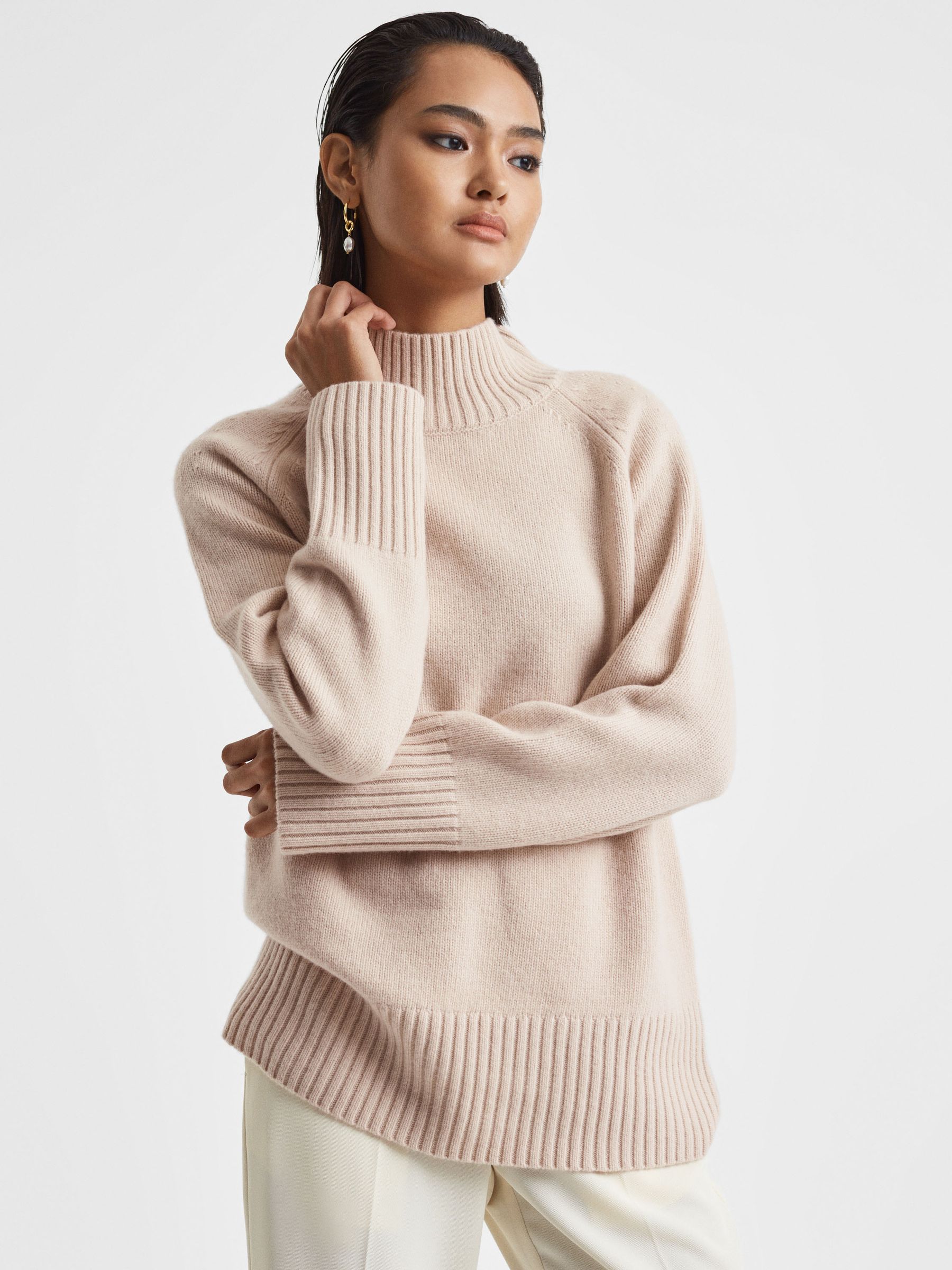 Casual Wool-Cashmere Funnel Neck Jumper in Neutral - Image 4 of 6