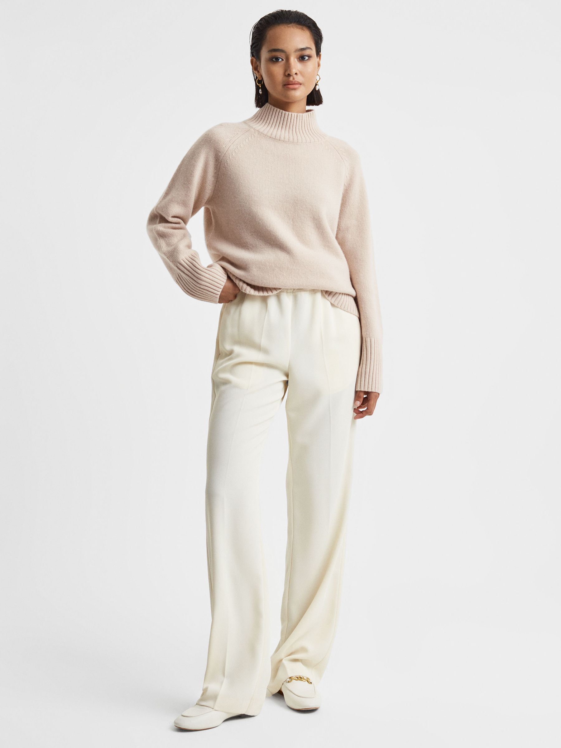 Casual Wool-Cashmere Funnel Neck Jumper in Neutral - Image 5 of 6