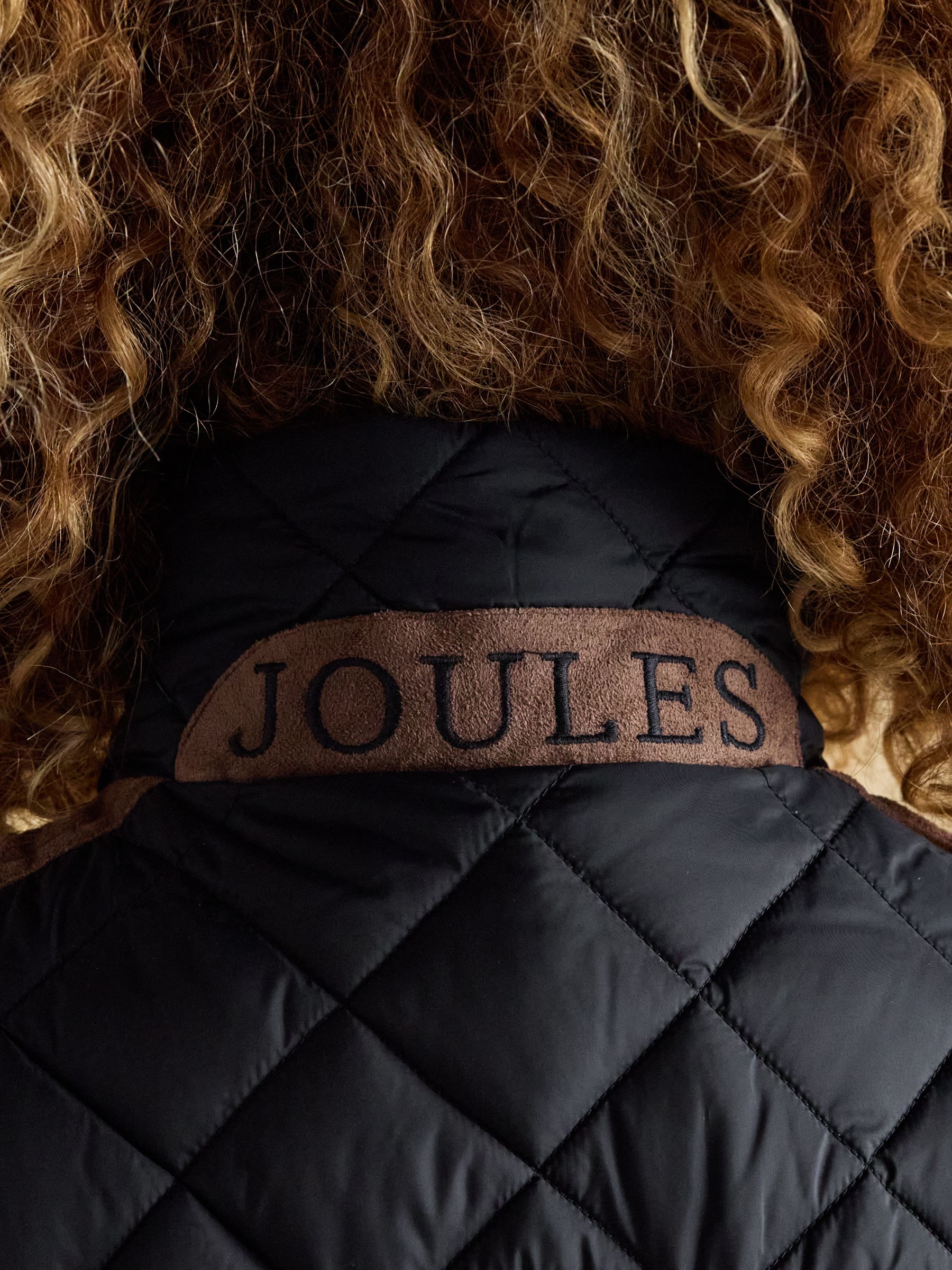 Braemar Luxe Navy Blue Showerproof Diamond Quilted Gilet - Image 9 of 9 Braemar Luxe Navy Blue Showerproof Diamond Quilted Gilet - Image 9 of 9