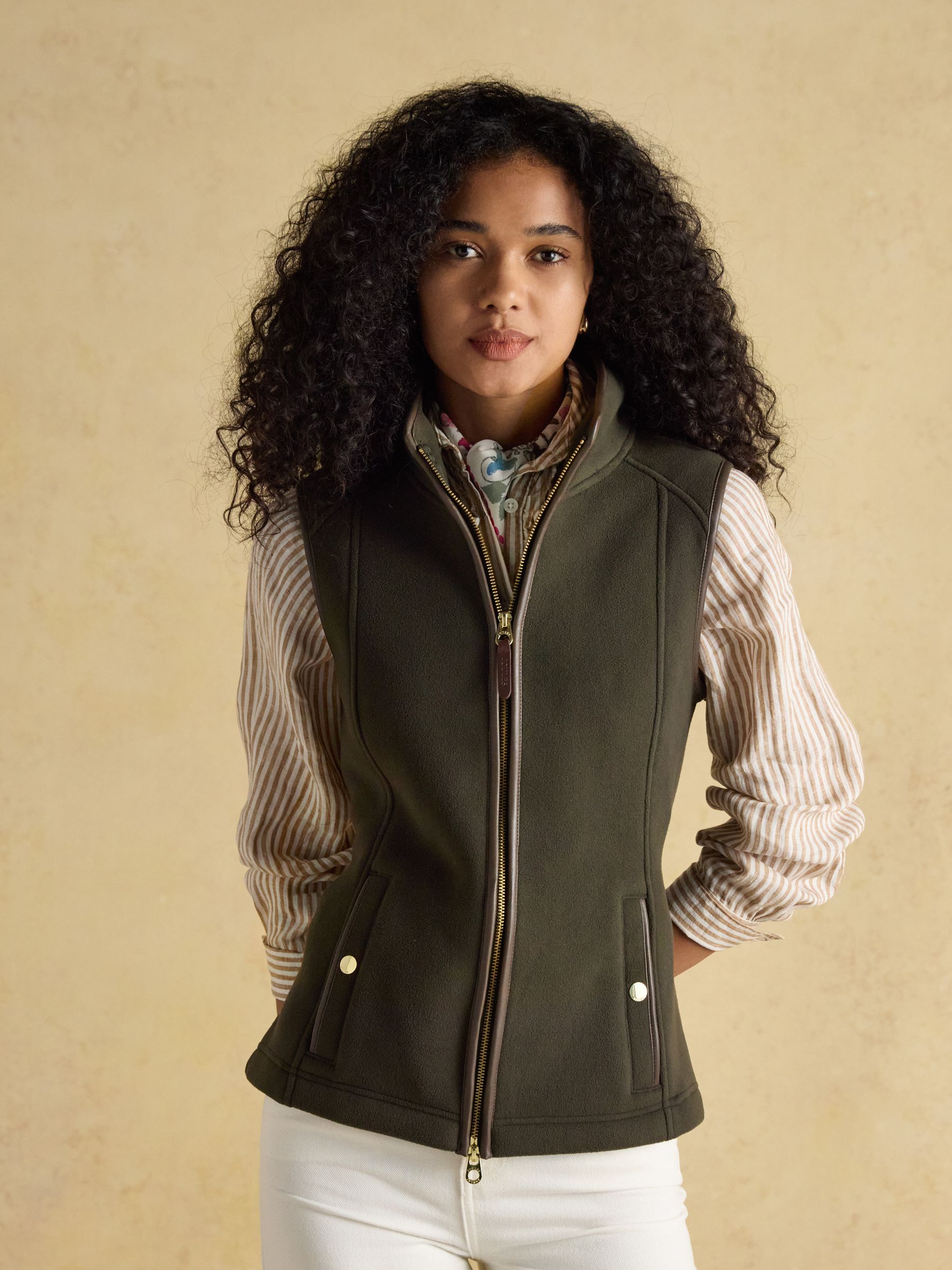 Fairbourne Green Fleece Gilet - Image 11 of 12