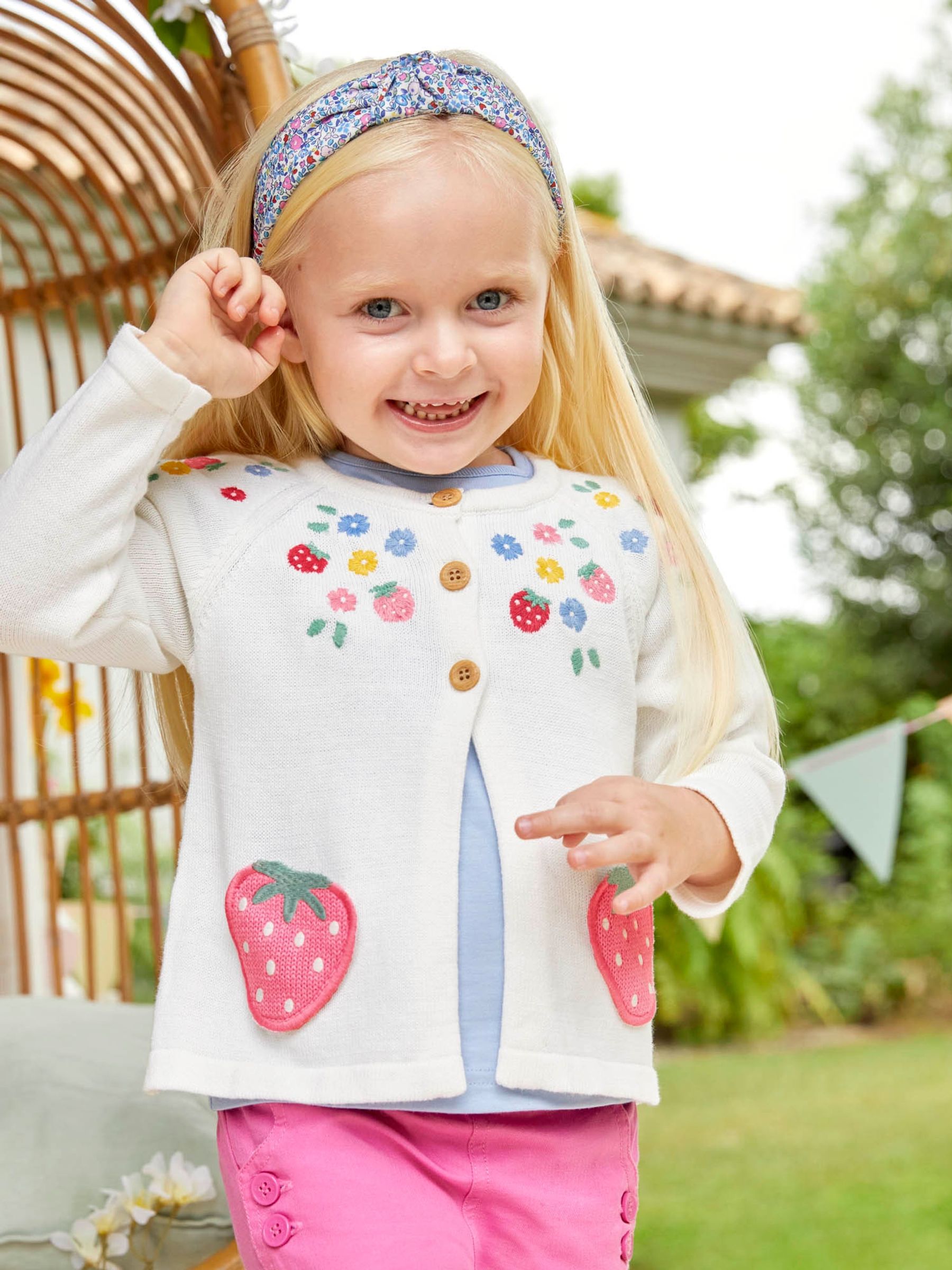 White Strawberry Appliqué Pockets Cardigan - Image 3 of 6