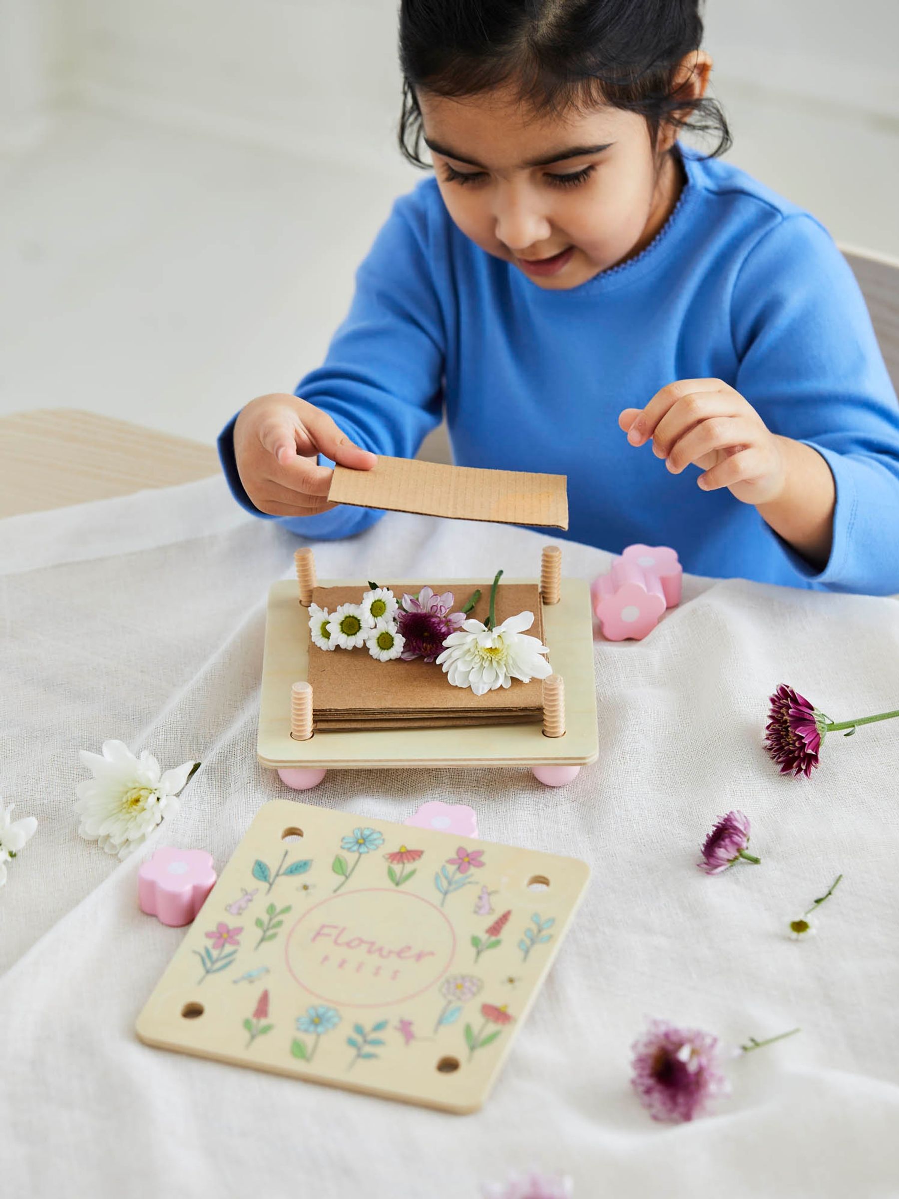 Wooden Flower Press - Image 6 of 7