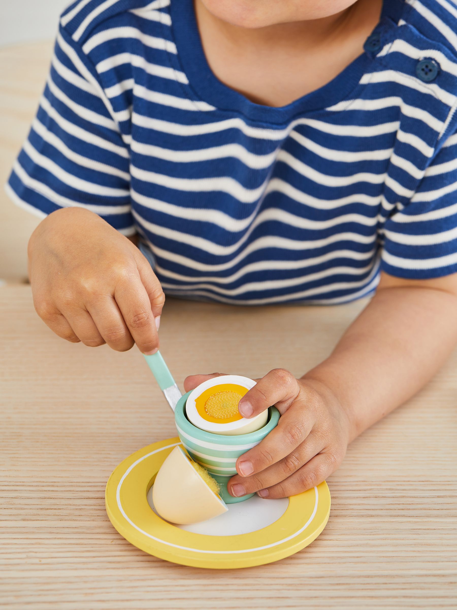Wooden Breakfast Set - Image 7 of 12