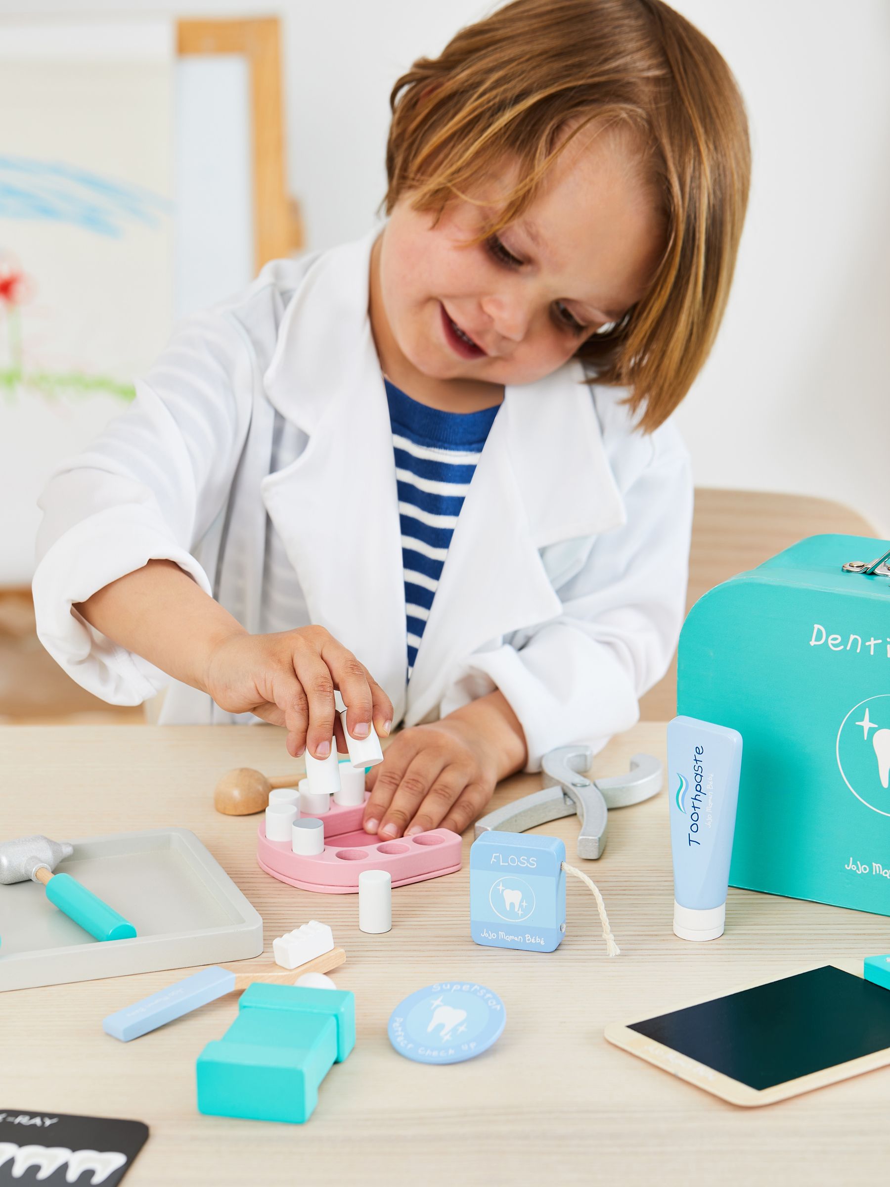 Dentist Kit Play Set - Image 7 of 10