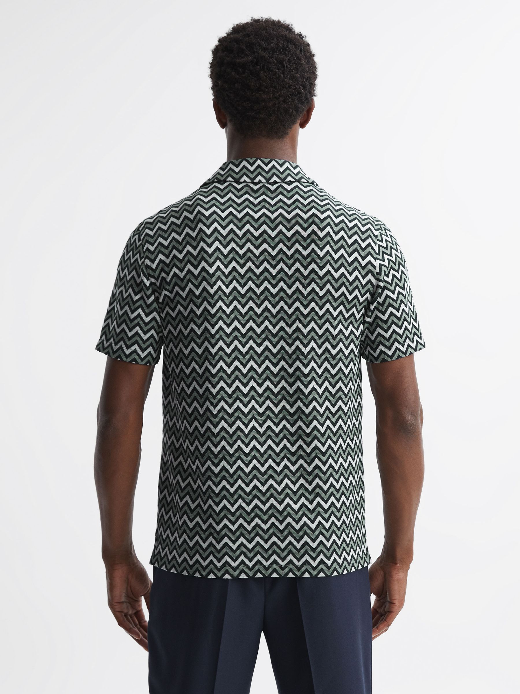 Ribbed Striped Cuban Collar T-Shirt in Multi - Image 4 of 4