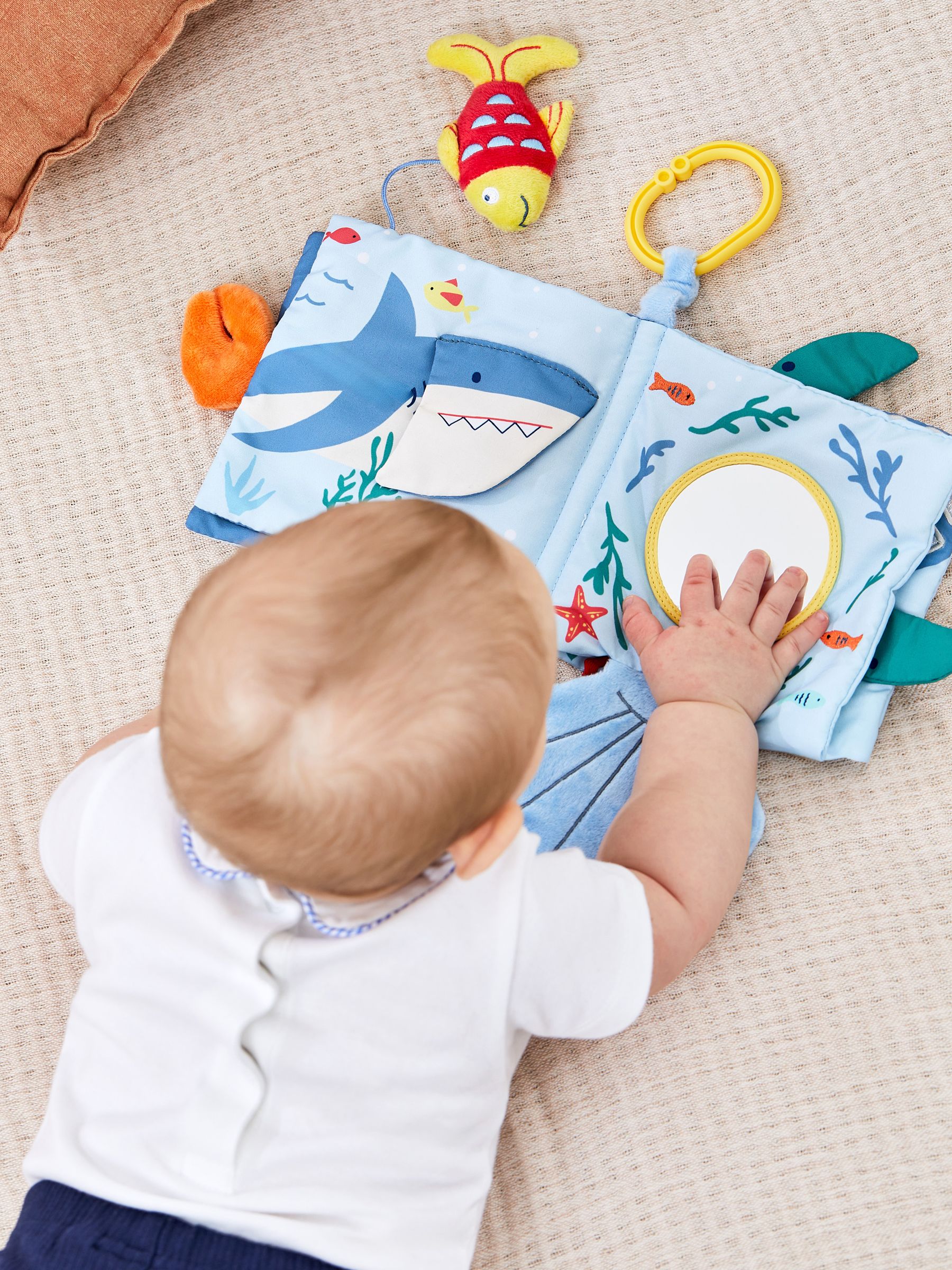 Under the Sea Fabric Book - Image 5 of 11